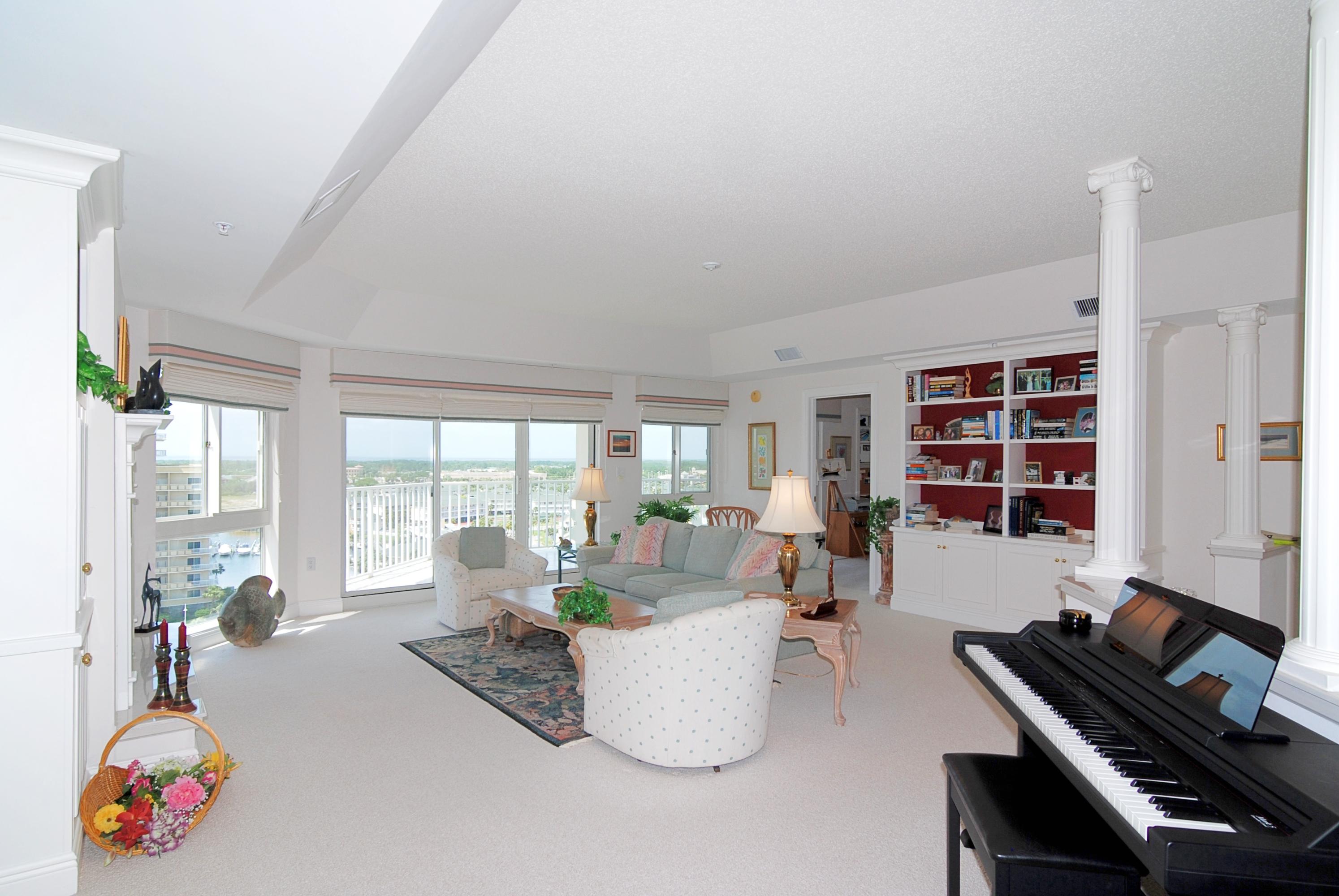 HOLIDAY ISLE TOWERS CONDO - Residential