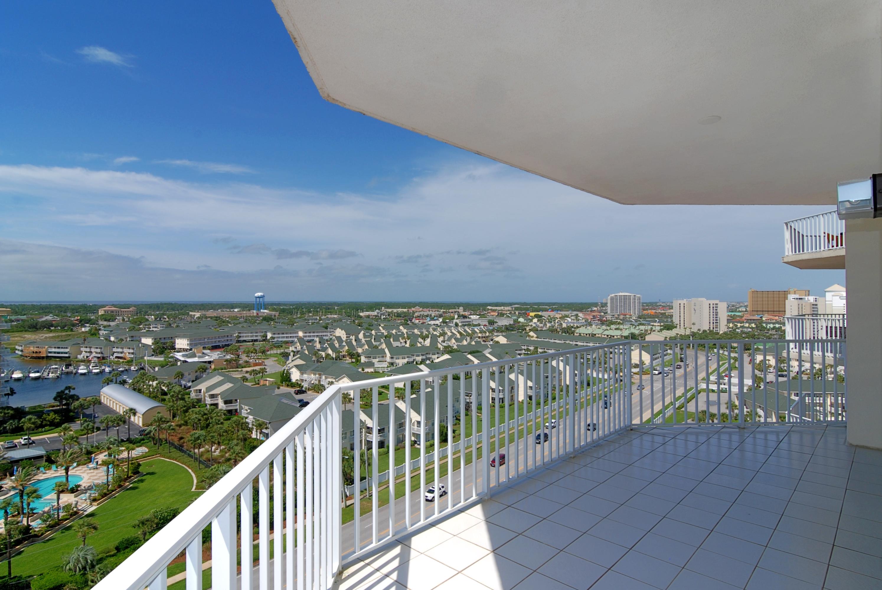 HOLIDAY ISLE TOWERS CONDO - Residential