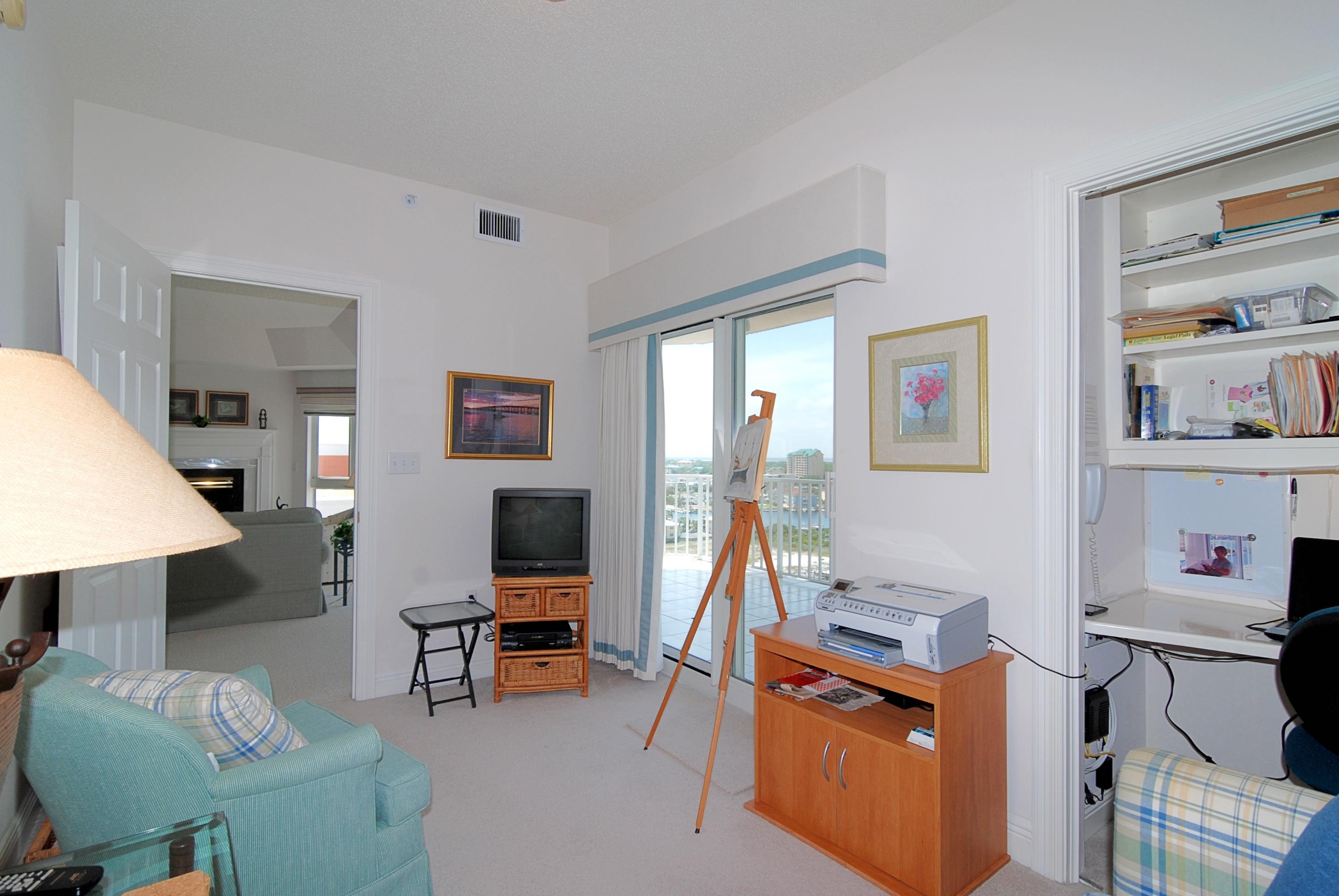 HOLIDAY ISLE TOWERS CONDO - Residential