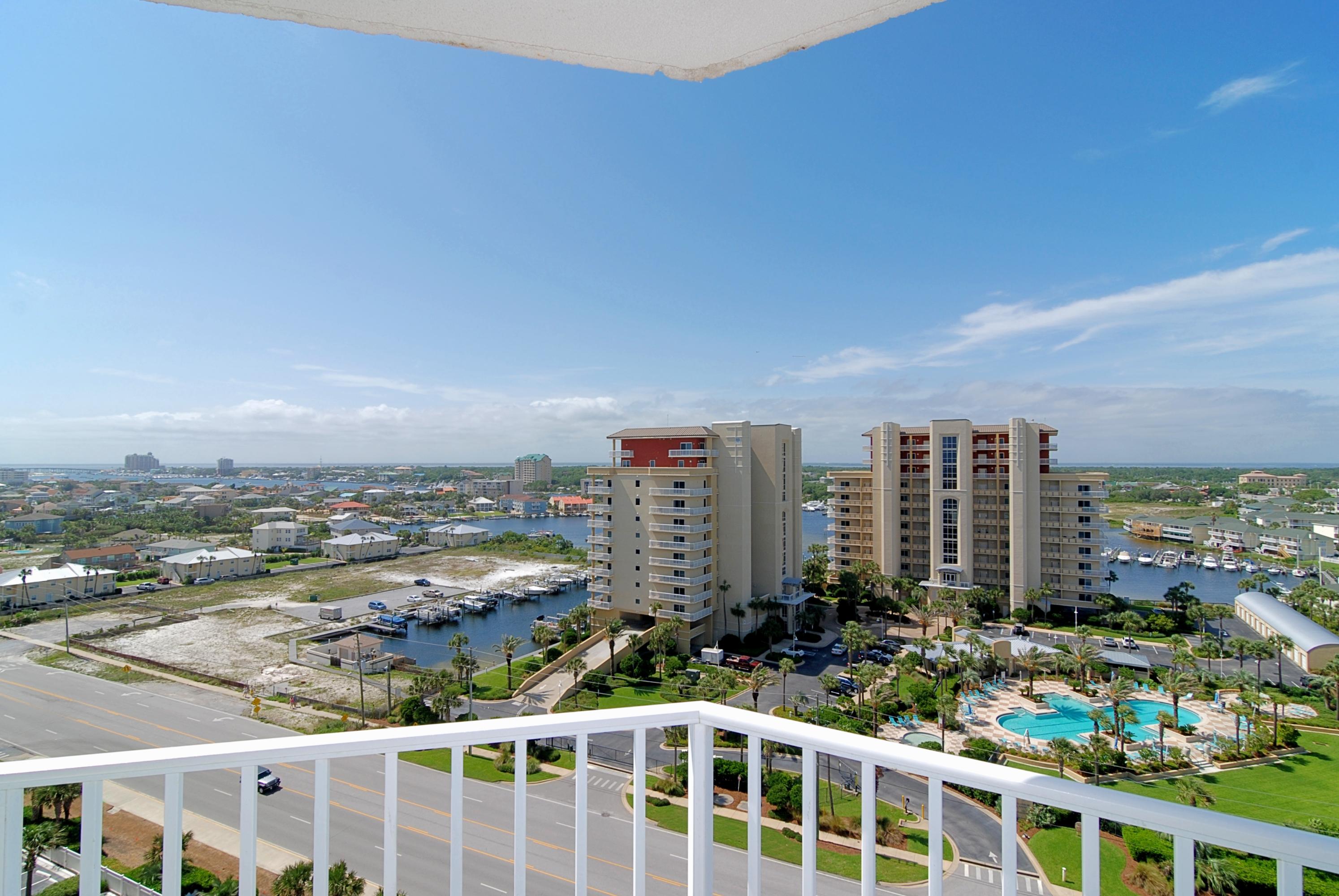 HOLIDAY ISLE TOWERS CONDO - Residential