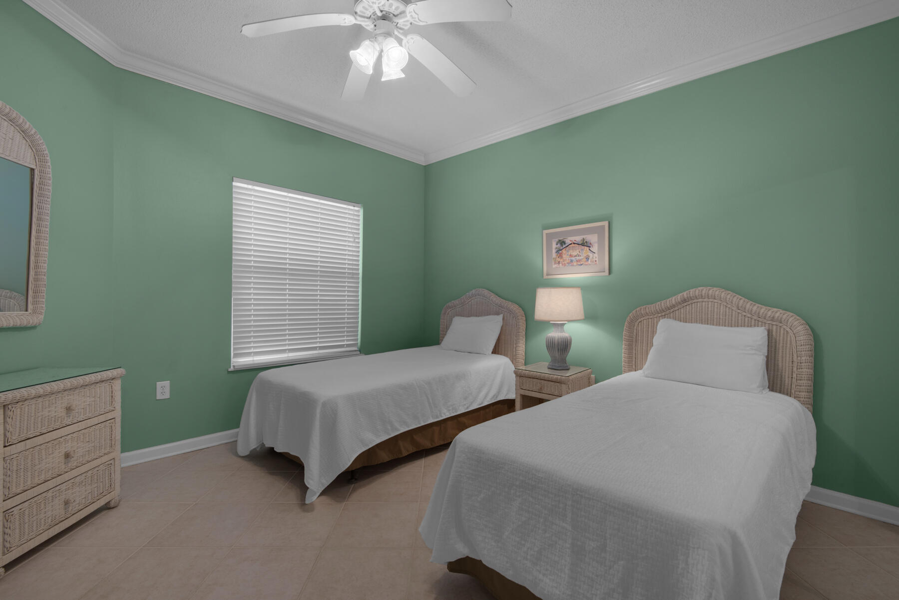 PEARL OF NAVARRE (THE) - Residential