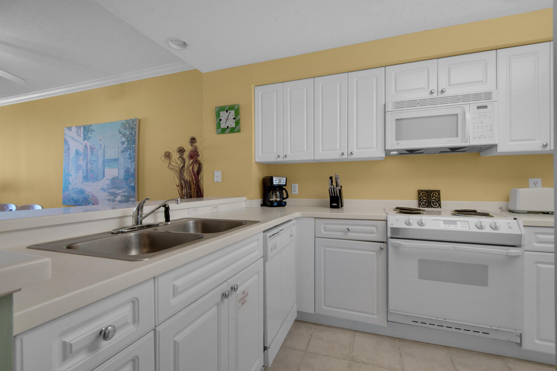 PEARL OF NAVARRE (THE) - Residential