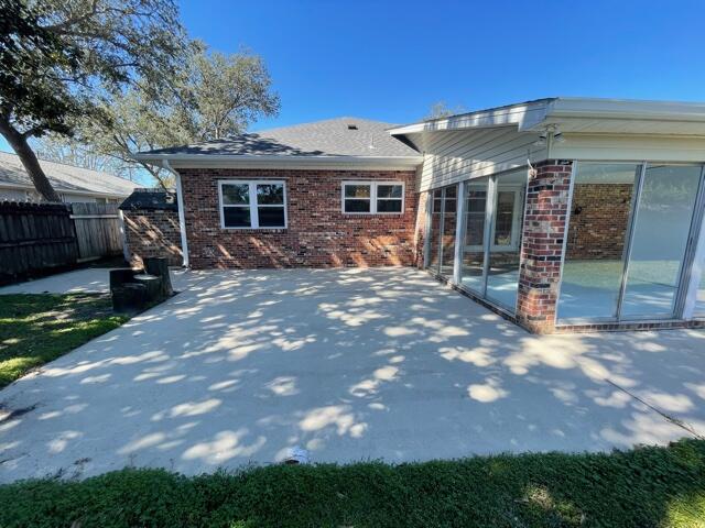 BAYOU WOODS 3RD ADDN - Residential Lease