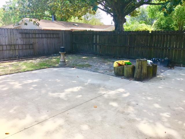 BAYOU WOODS 3RD ADDN - Residential Lease