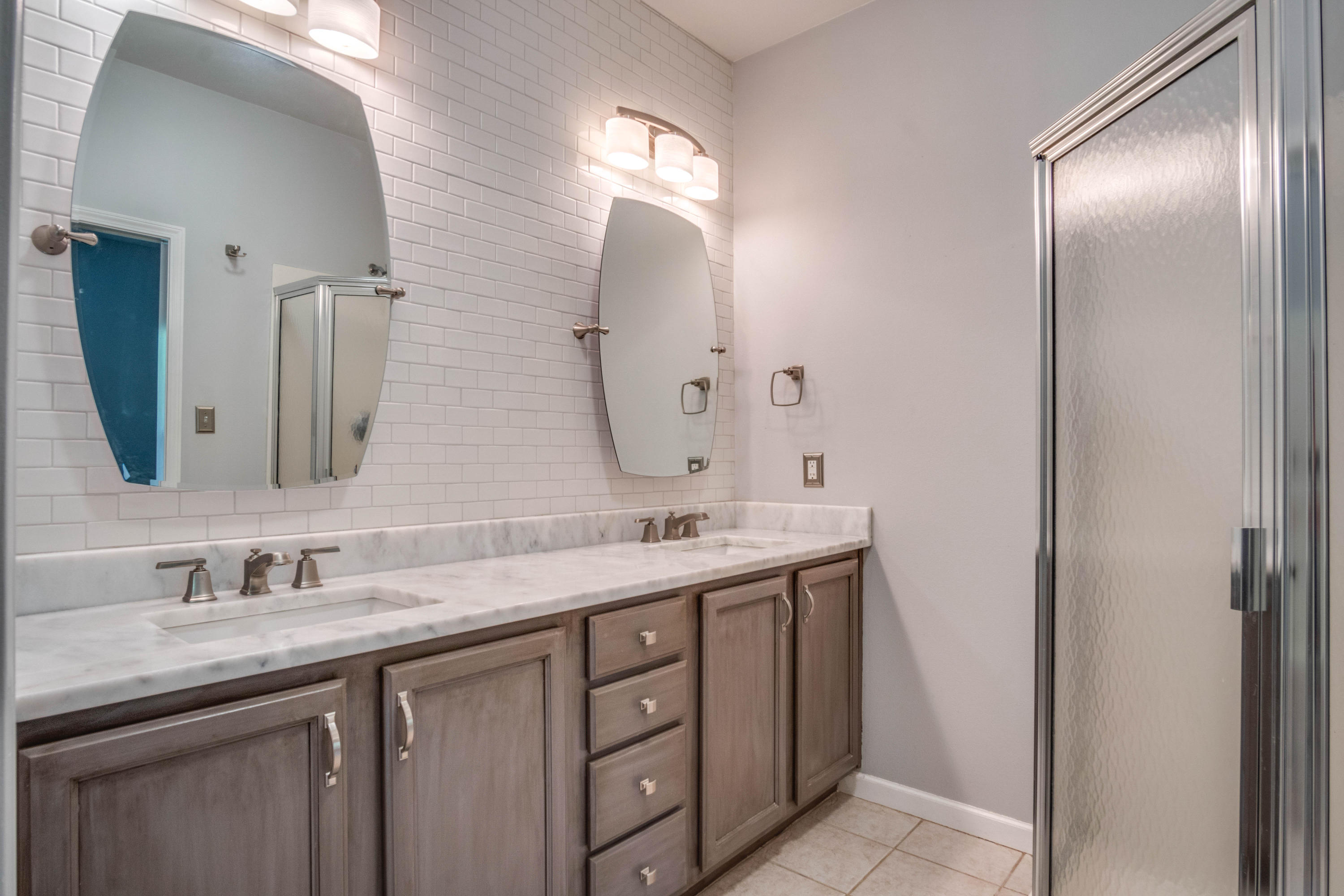 COLONY PARK - Residential