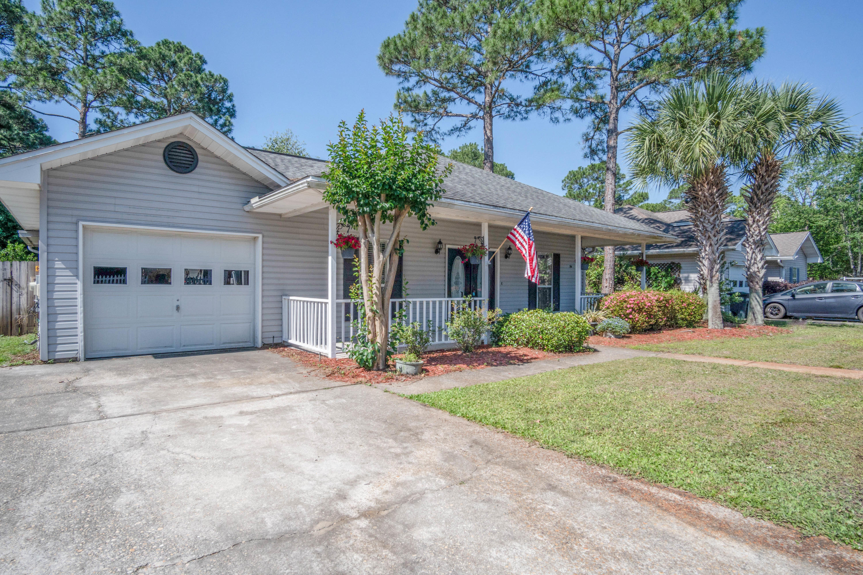 COLONY PARK - Residential