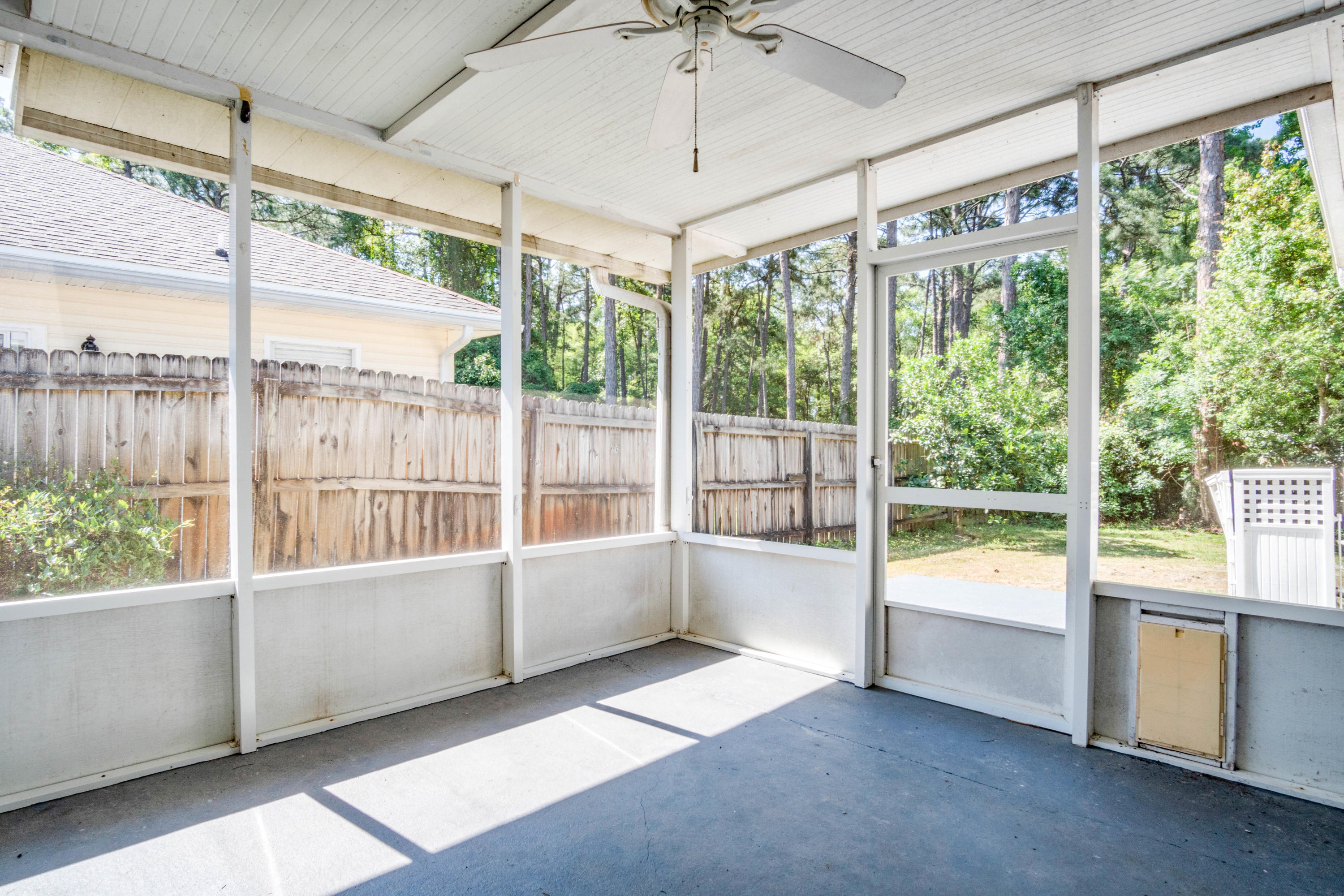 COLONY PARK - Residential