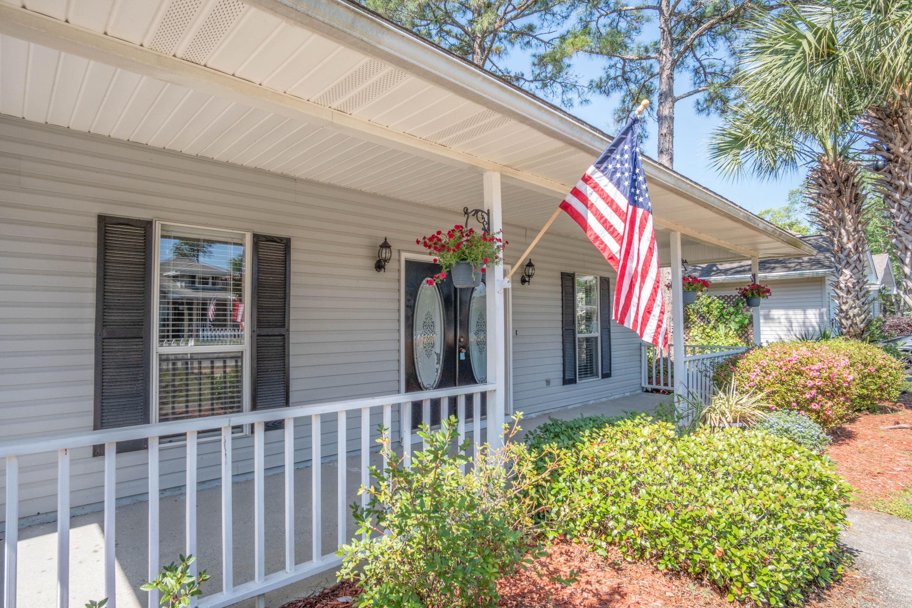 COLONY PARK - Residential