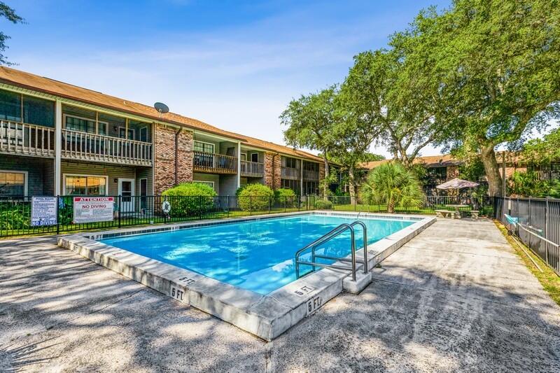 GARDEN VILLAS PH 1 - Residential