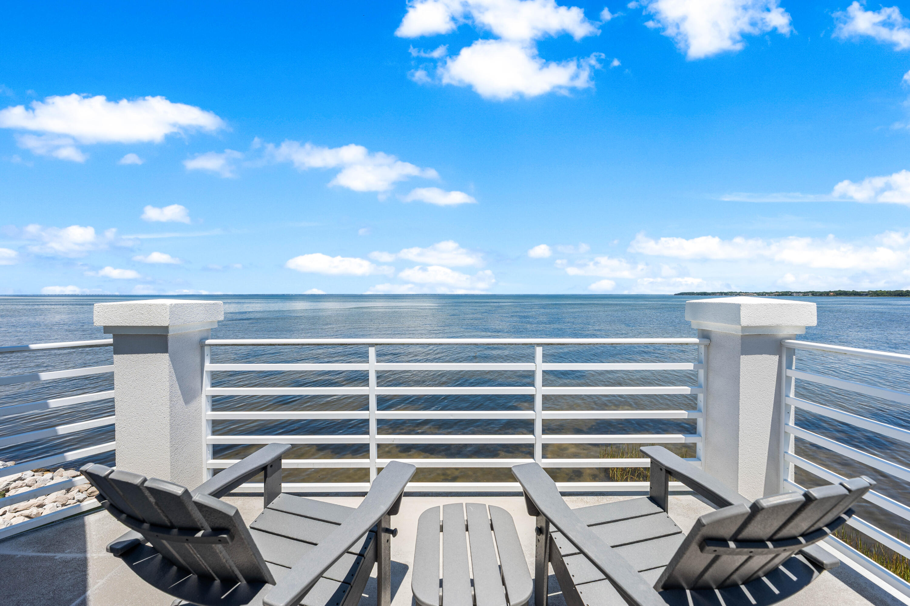 NORTHSHORE - Residential
