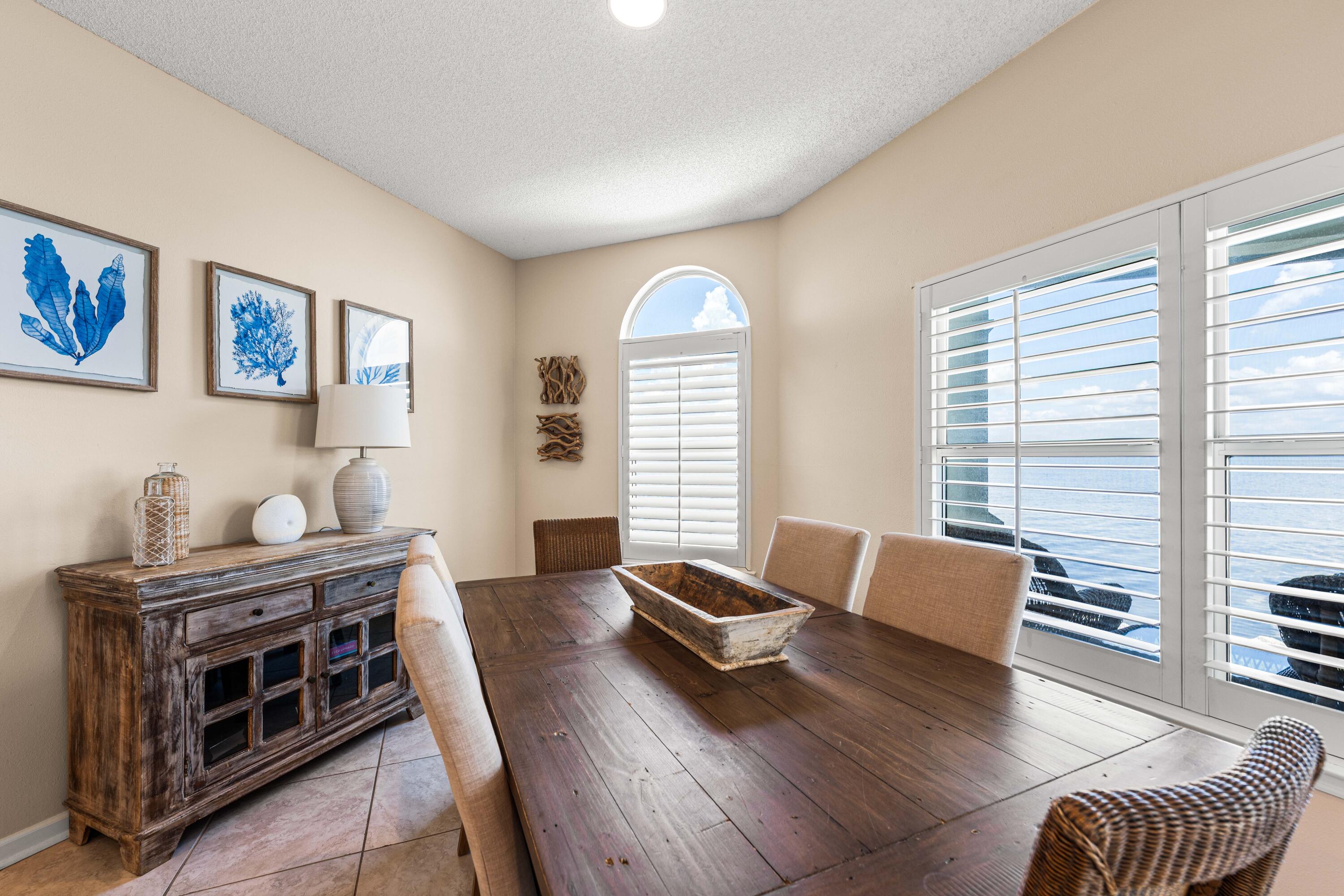 NORTHSHORE - Residential