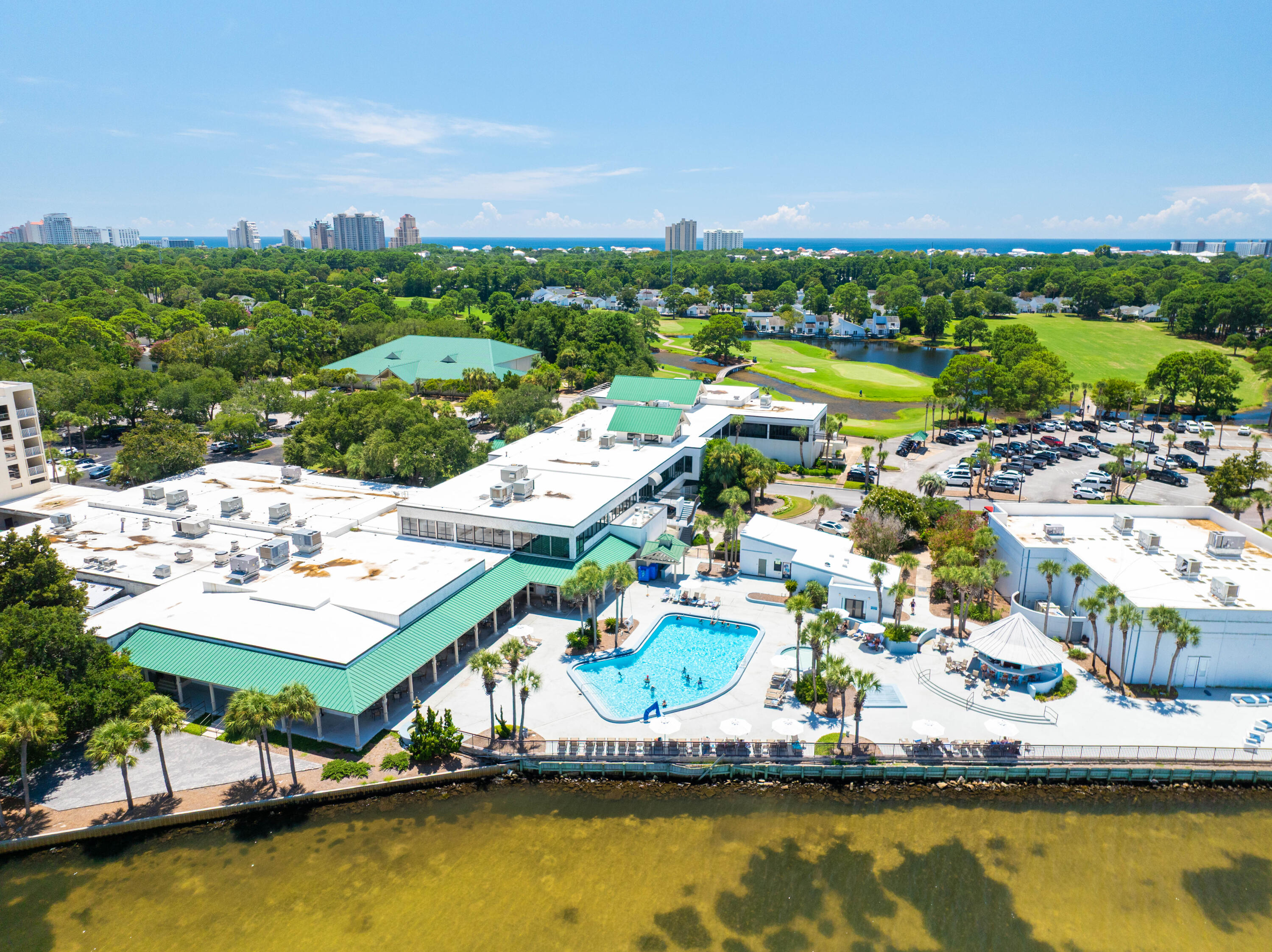 NORTHSHORE - Residential