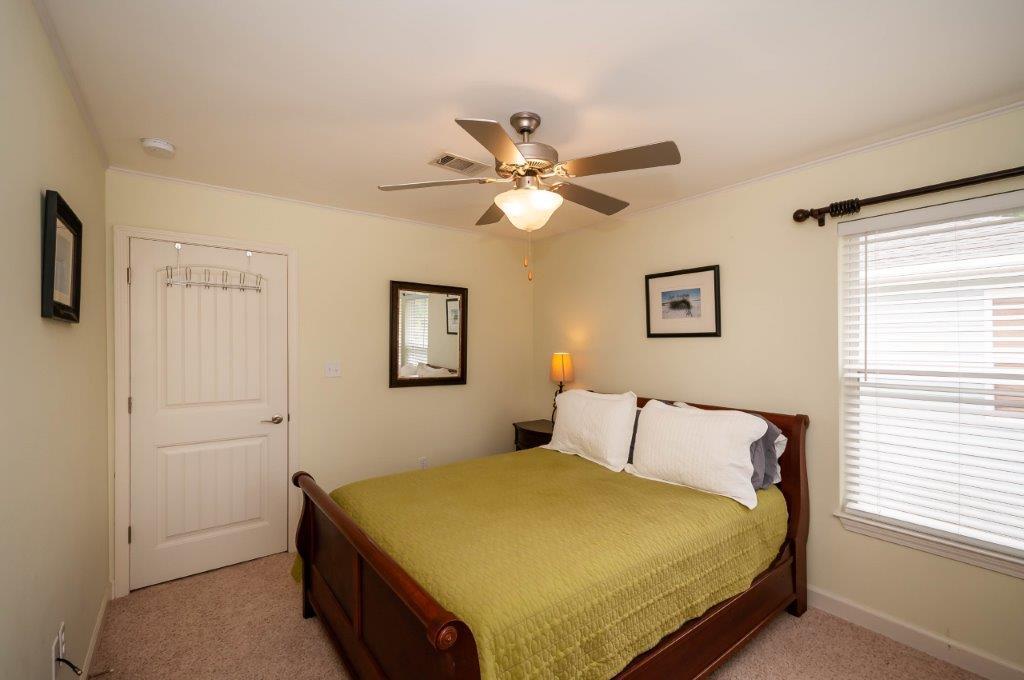 TOWN OF SANTA ROSA - Residential