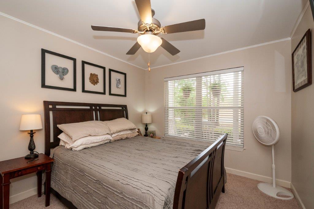 TOWN OF SANTA ROSA - Residential