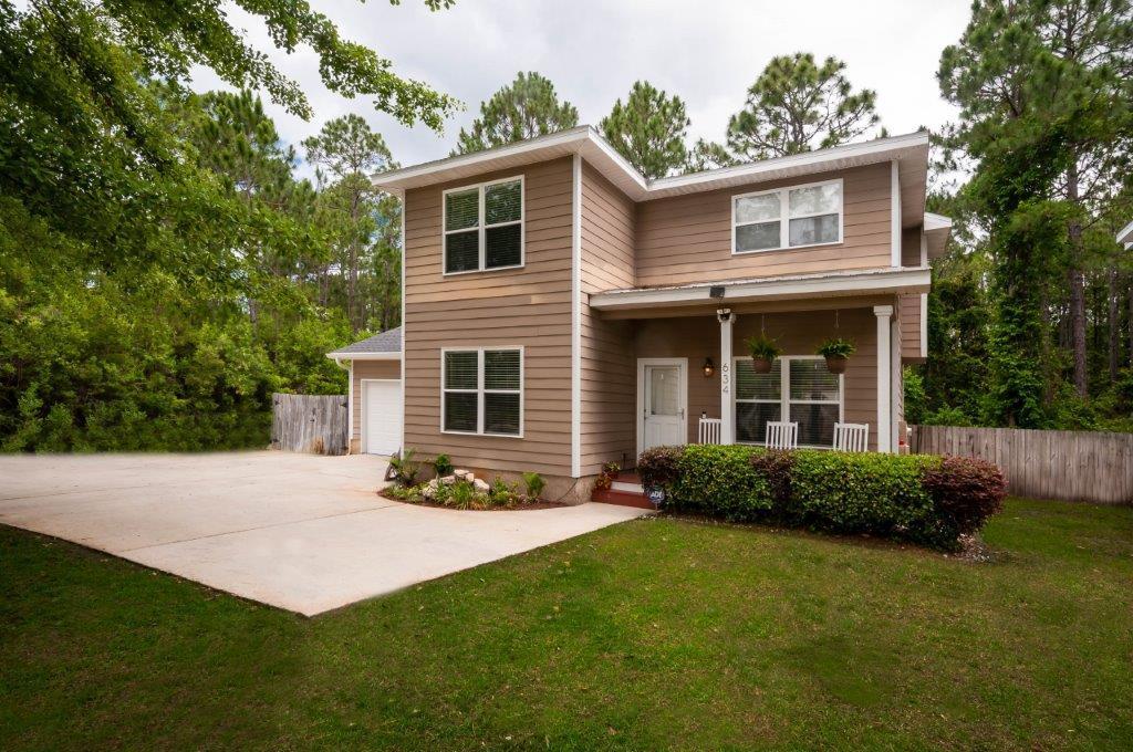 TOWN OF SANTA ROSA - Residential