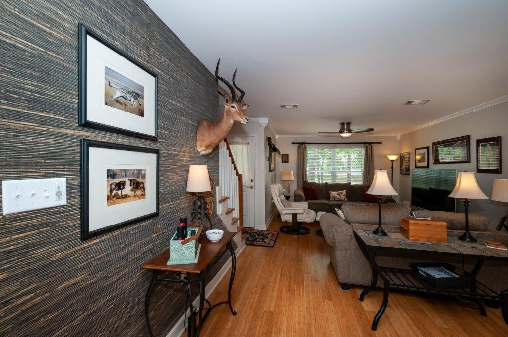 TOWN OF SANTA ROSA - Residential