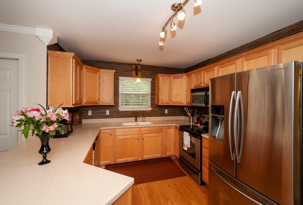 TOWN OF SANTA ROSA - Residential