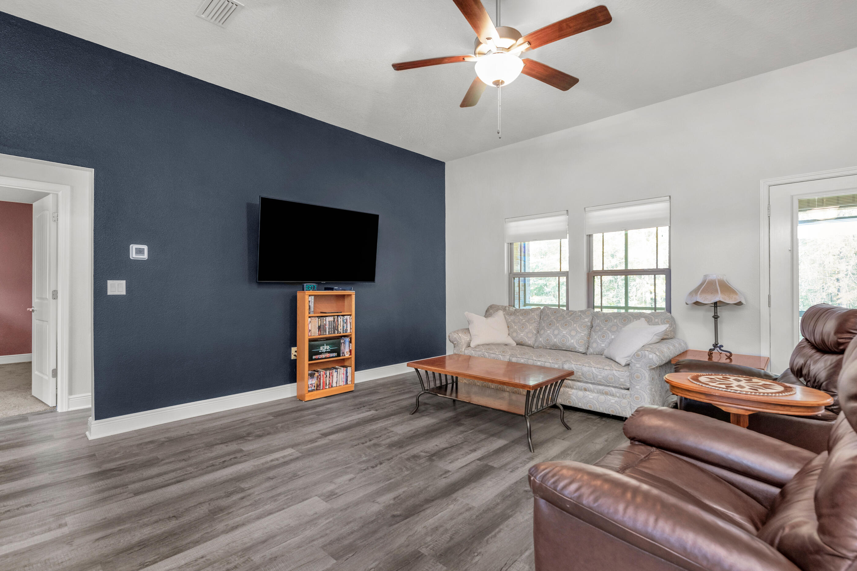 HIDDEN VALLEY - Residential