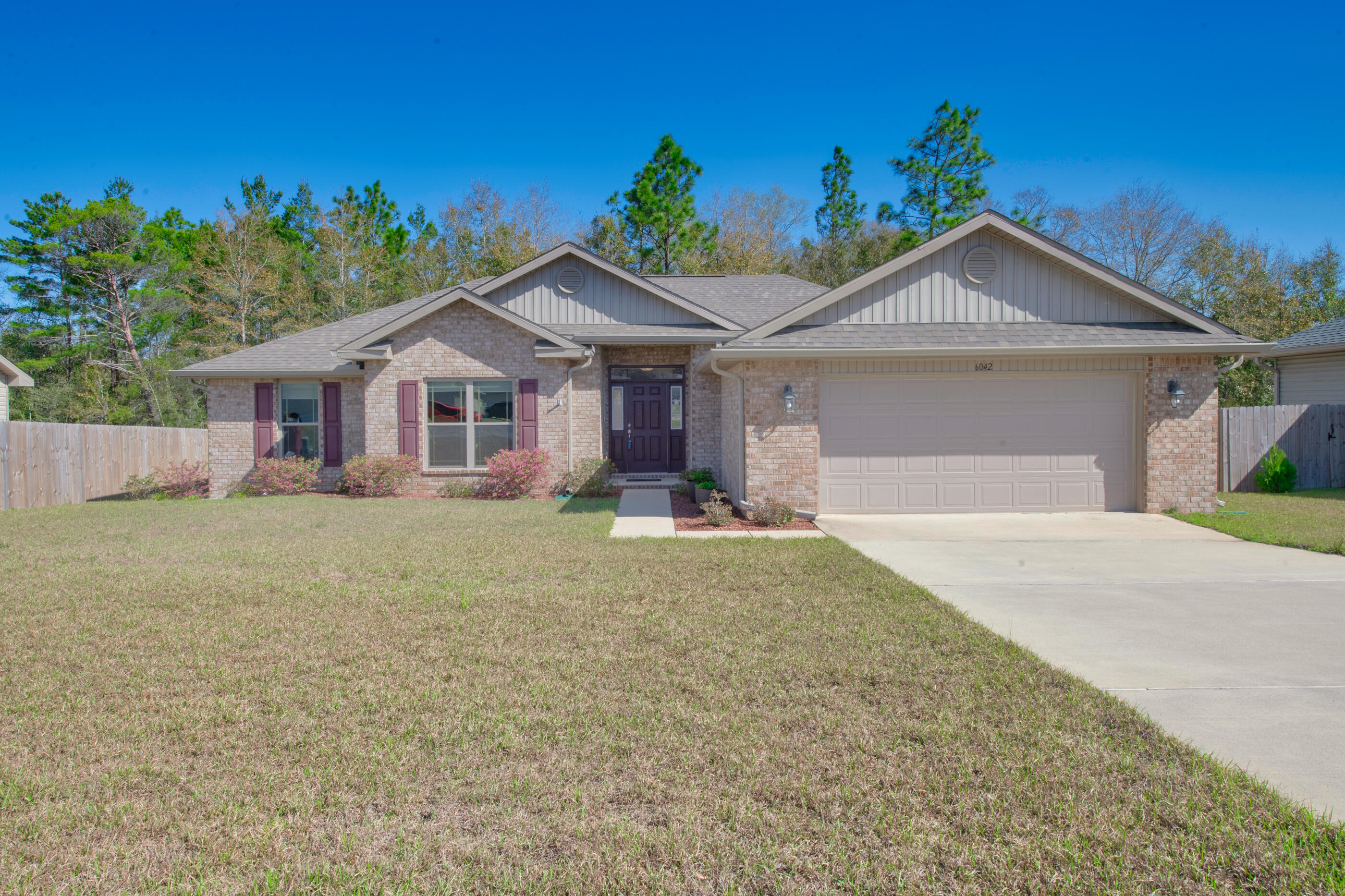 HIDDEN VALLEY - Residential