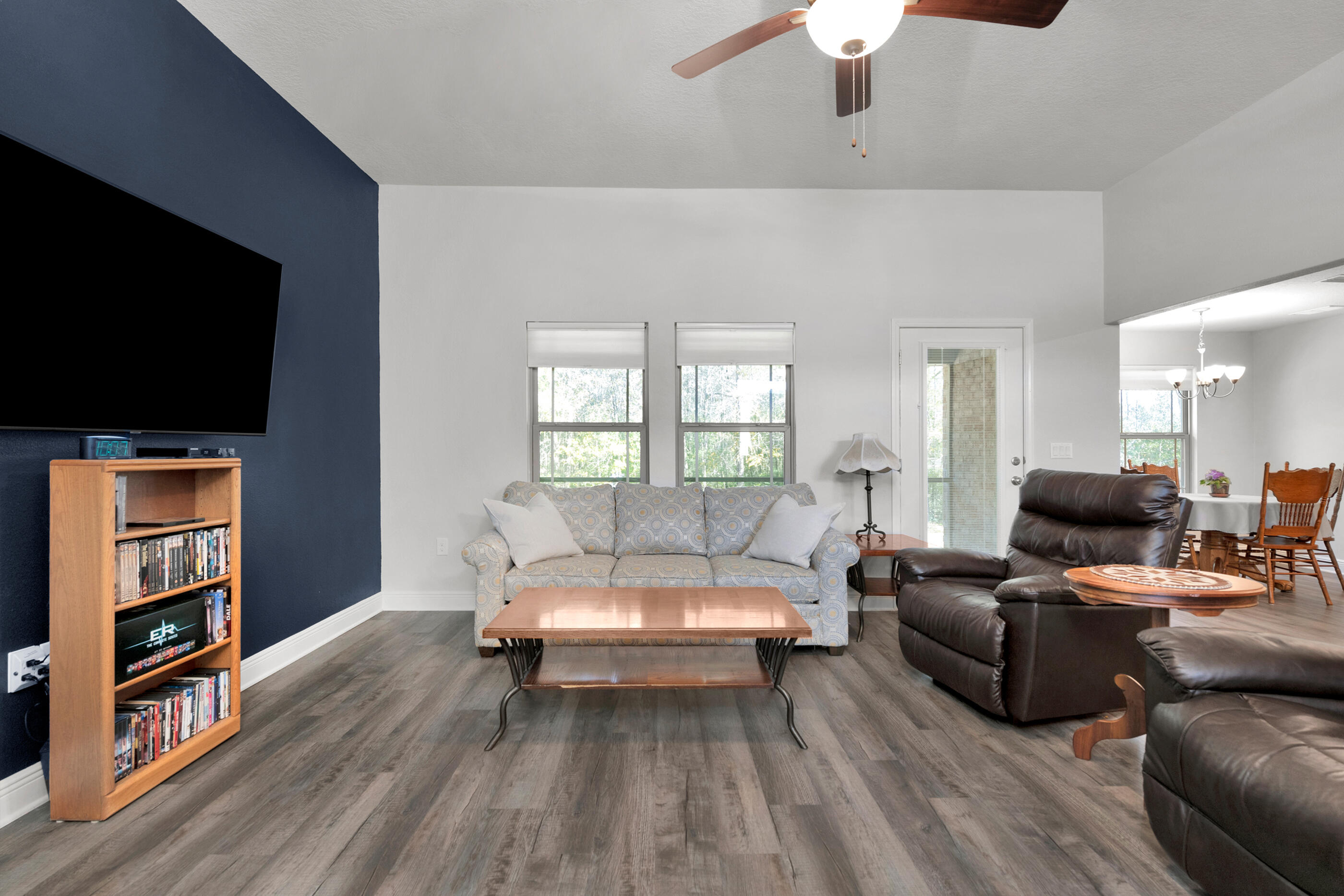 HIDDEN VALLEY - Residential