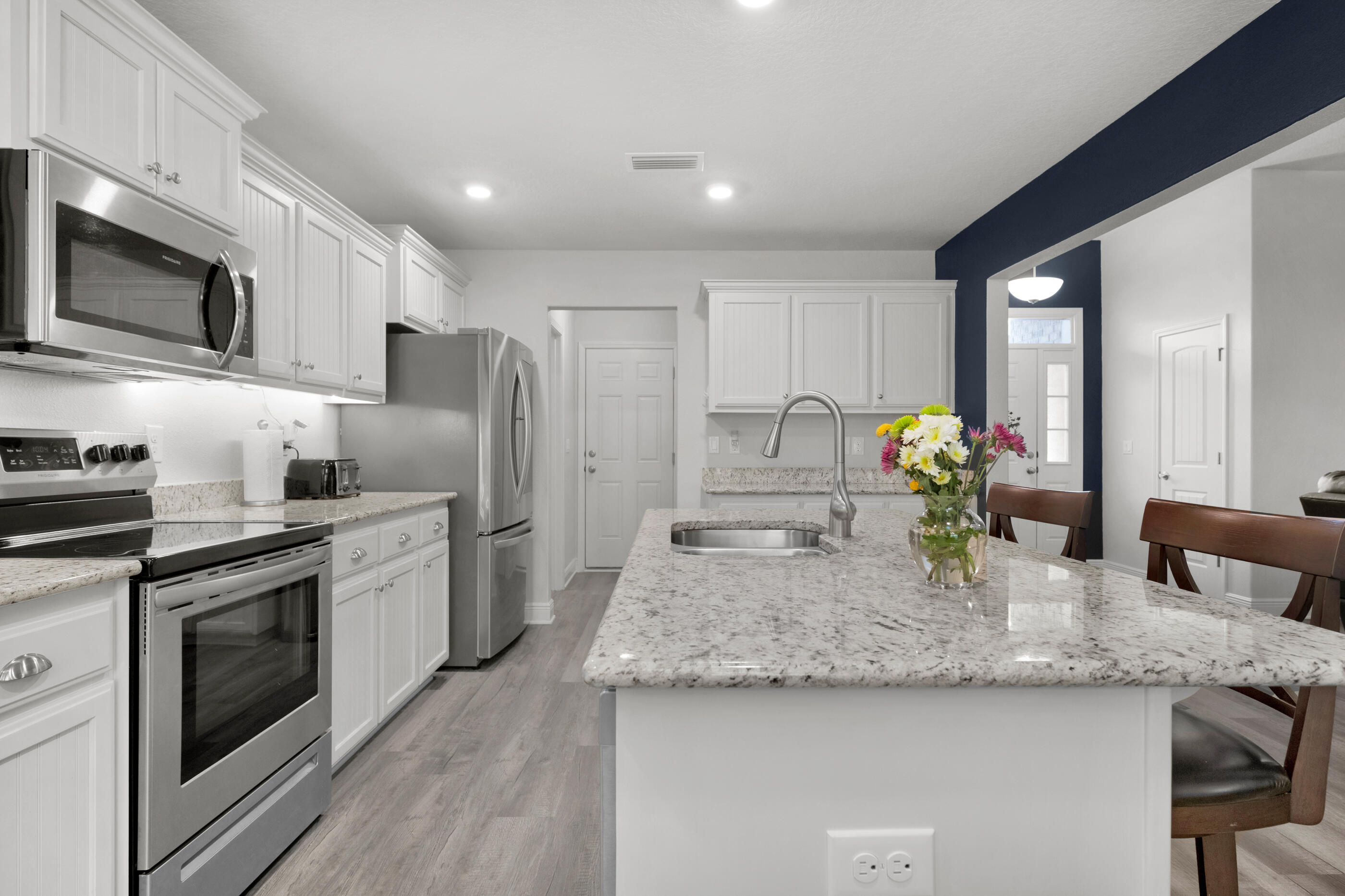 HIDDEN VALLEY - Residential