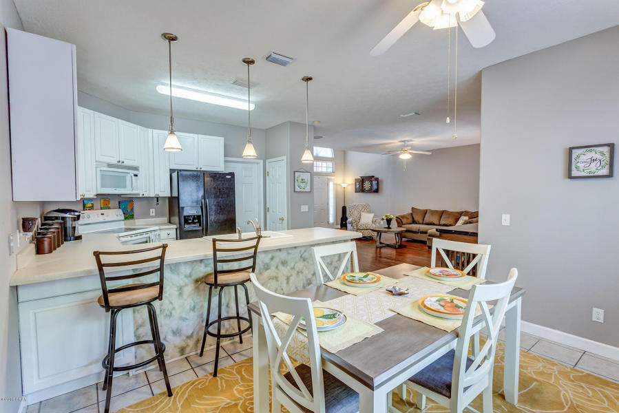 Grand Lagoon Villa - Residential