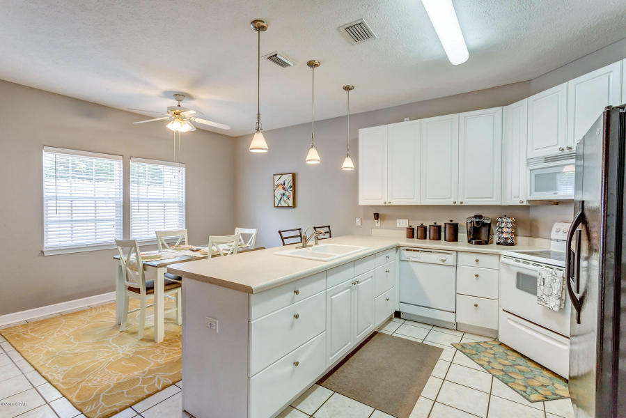 Grand Lagoon Villa - Residential