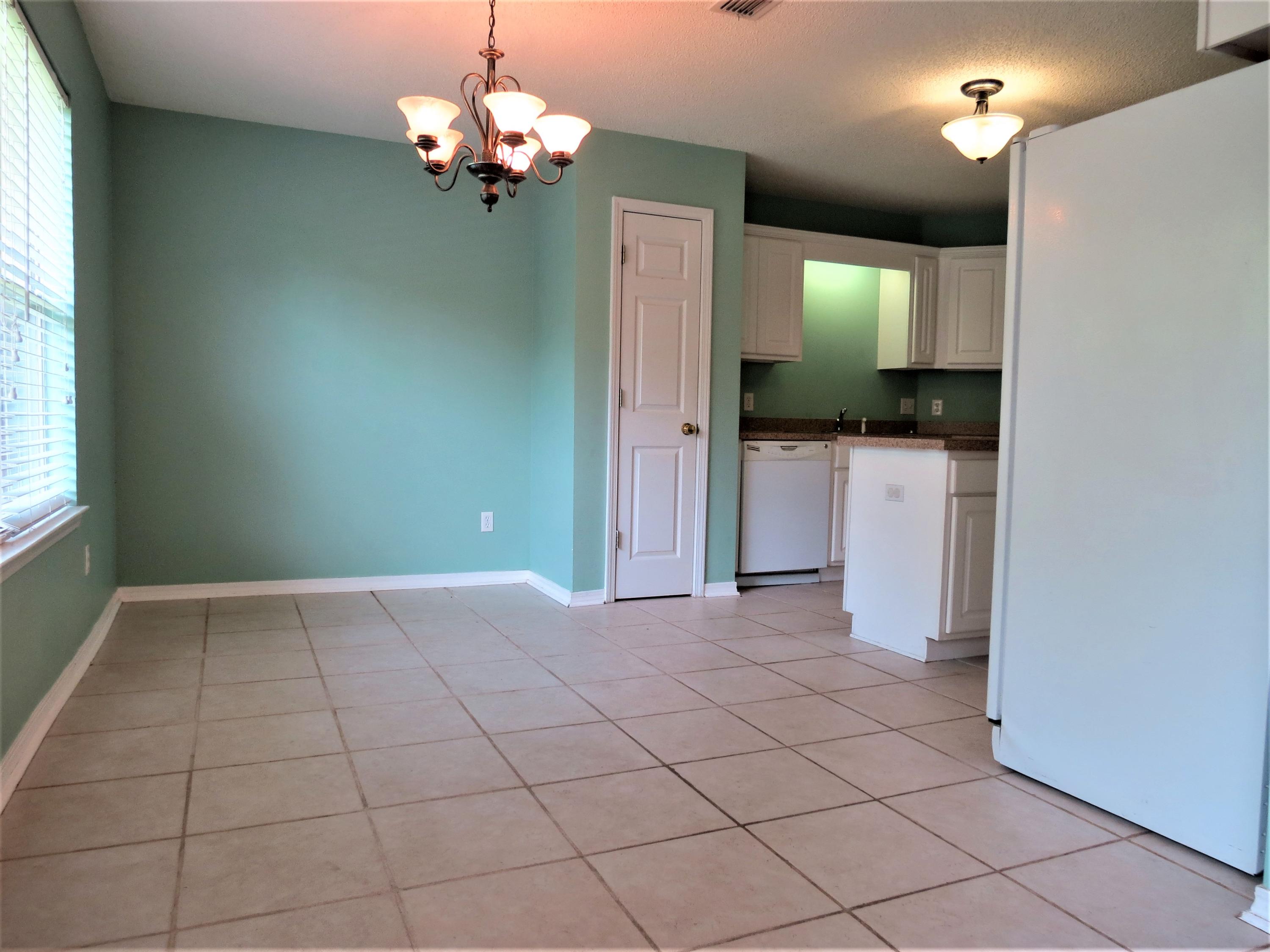 NORTHVIEW ESTATES 5TH ADDN - Residential