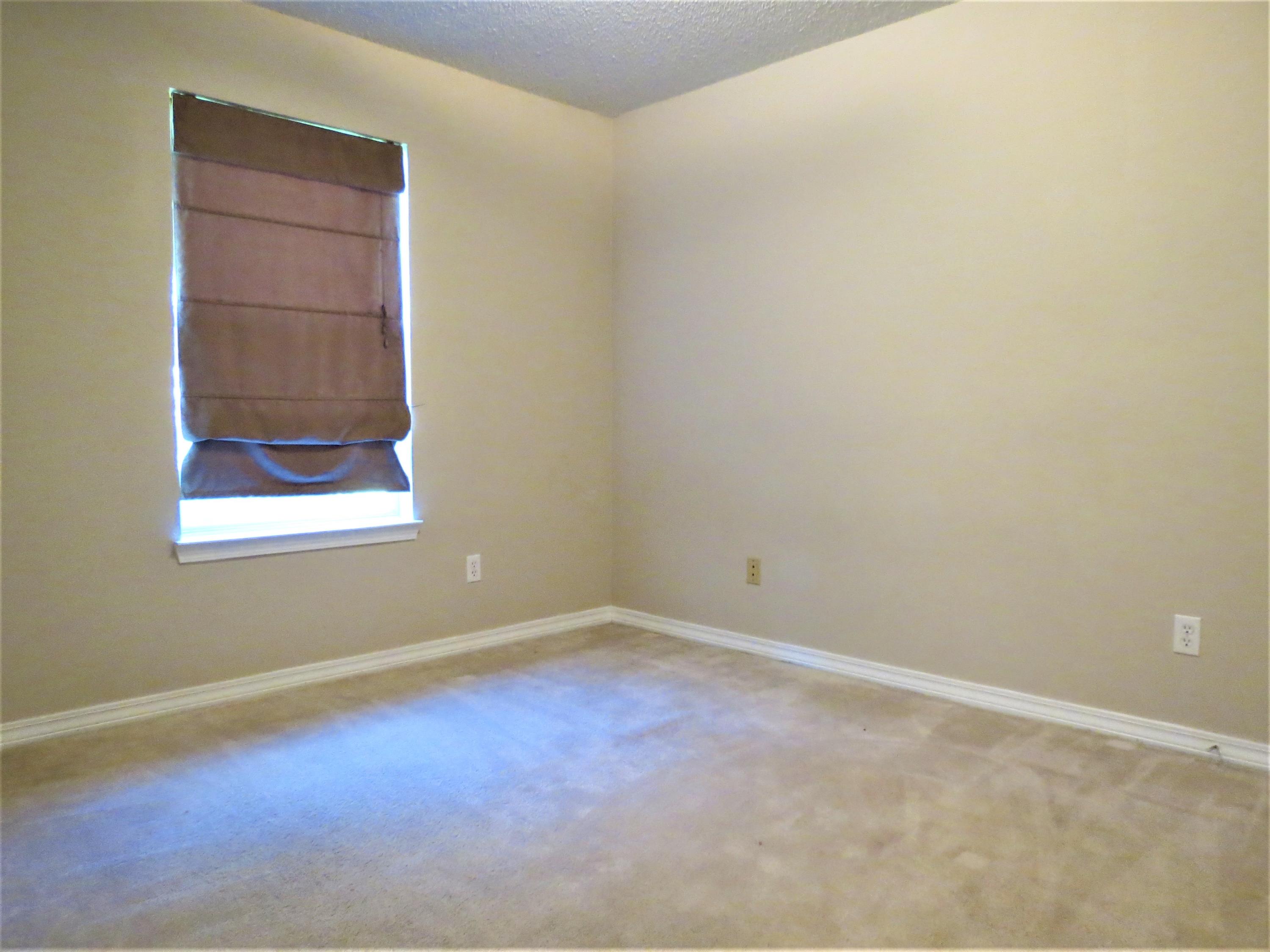 NORTHVIEW ESTATES 5TH ADDN - Residential