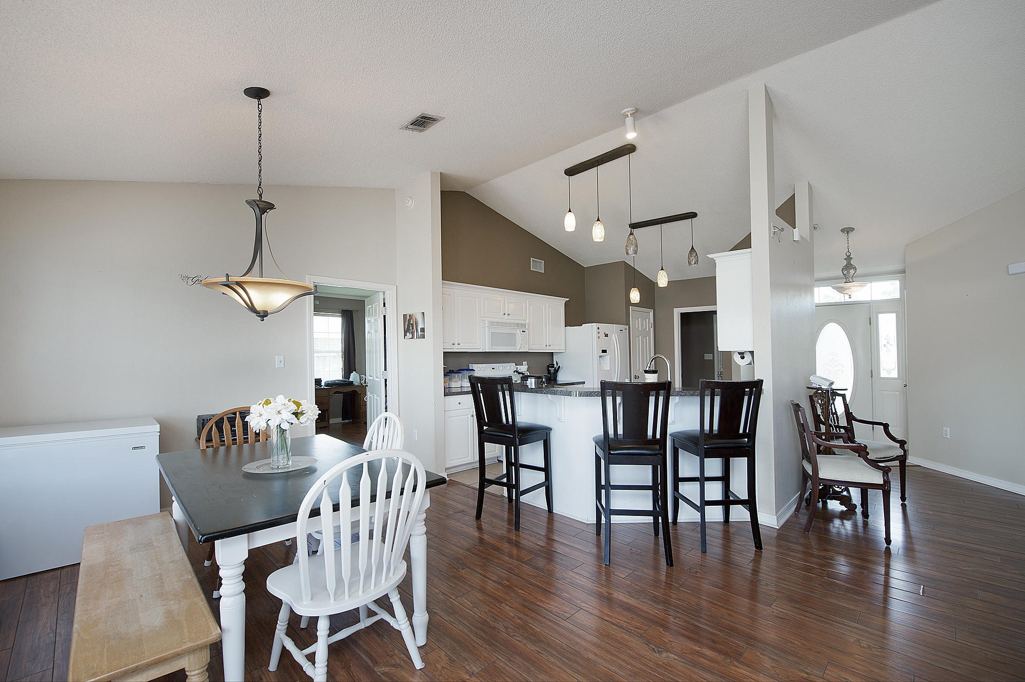 CREETWOODS - Residential