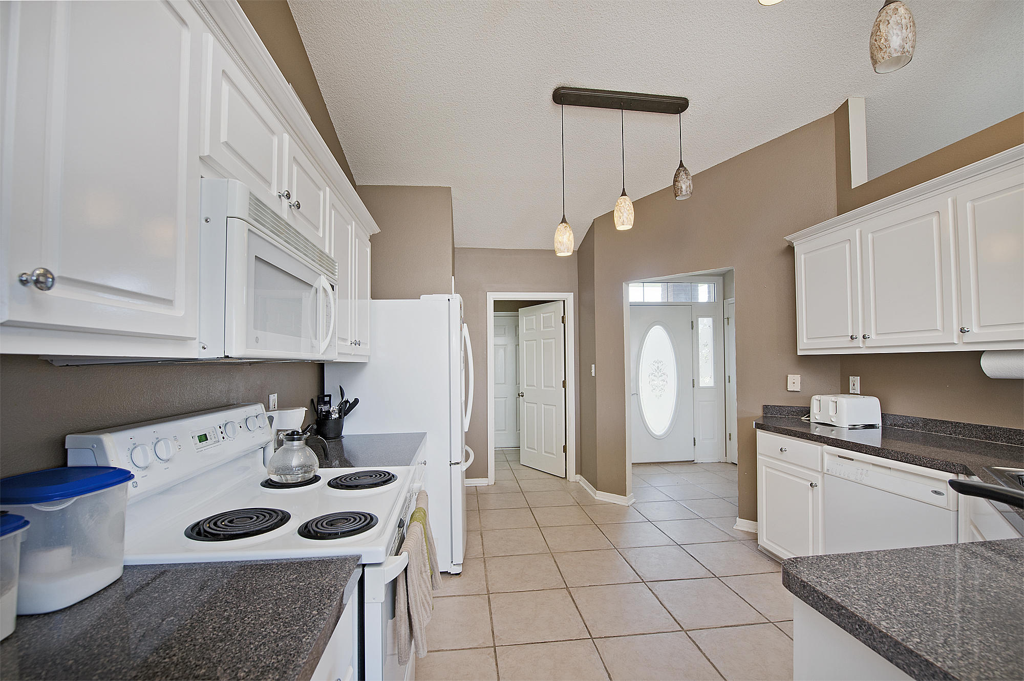 CREETWOODS - Residential