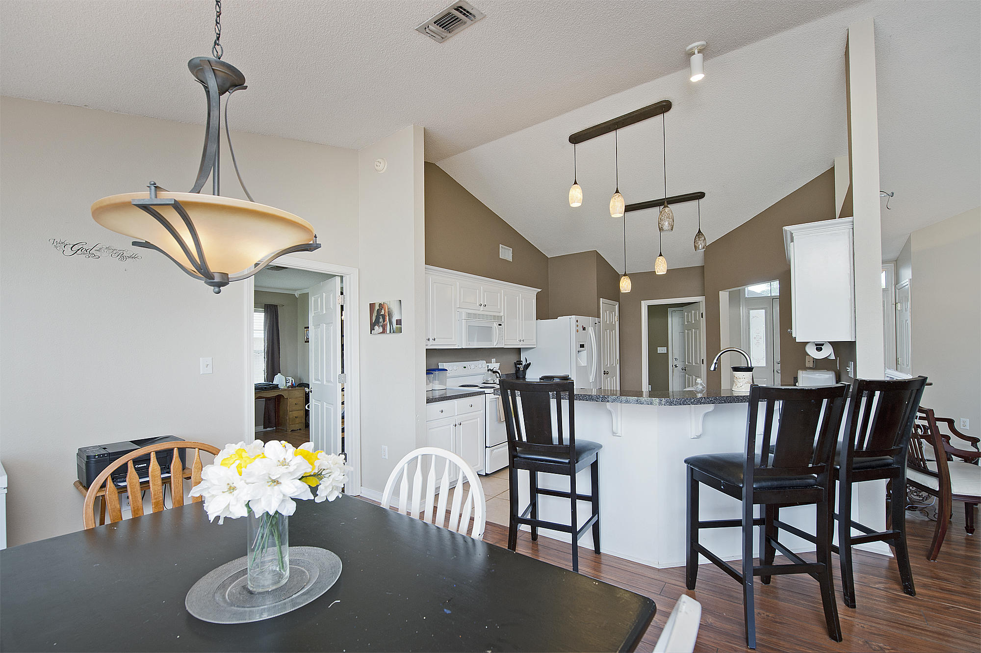 CREETWOODS - Residential