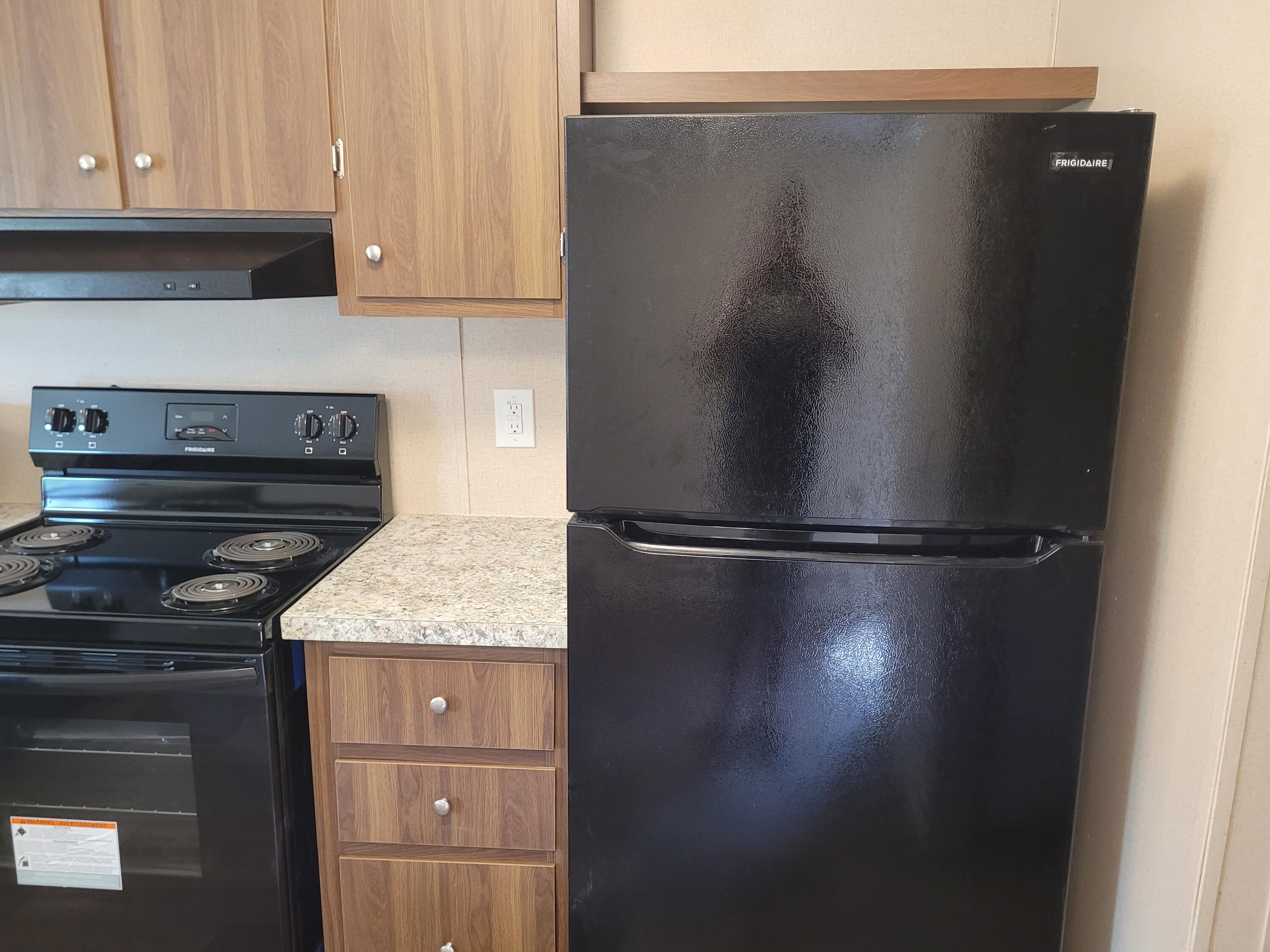 OAKWOOD HILLS UNIT 1 - Residential