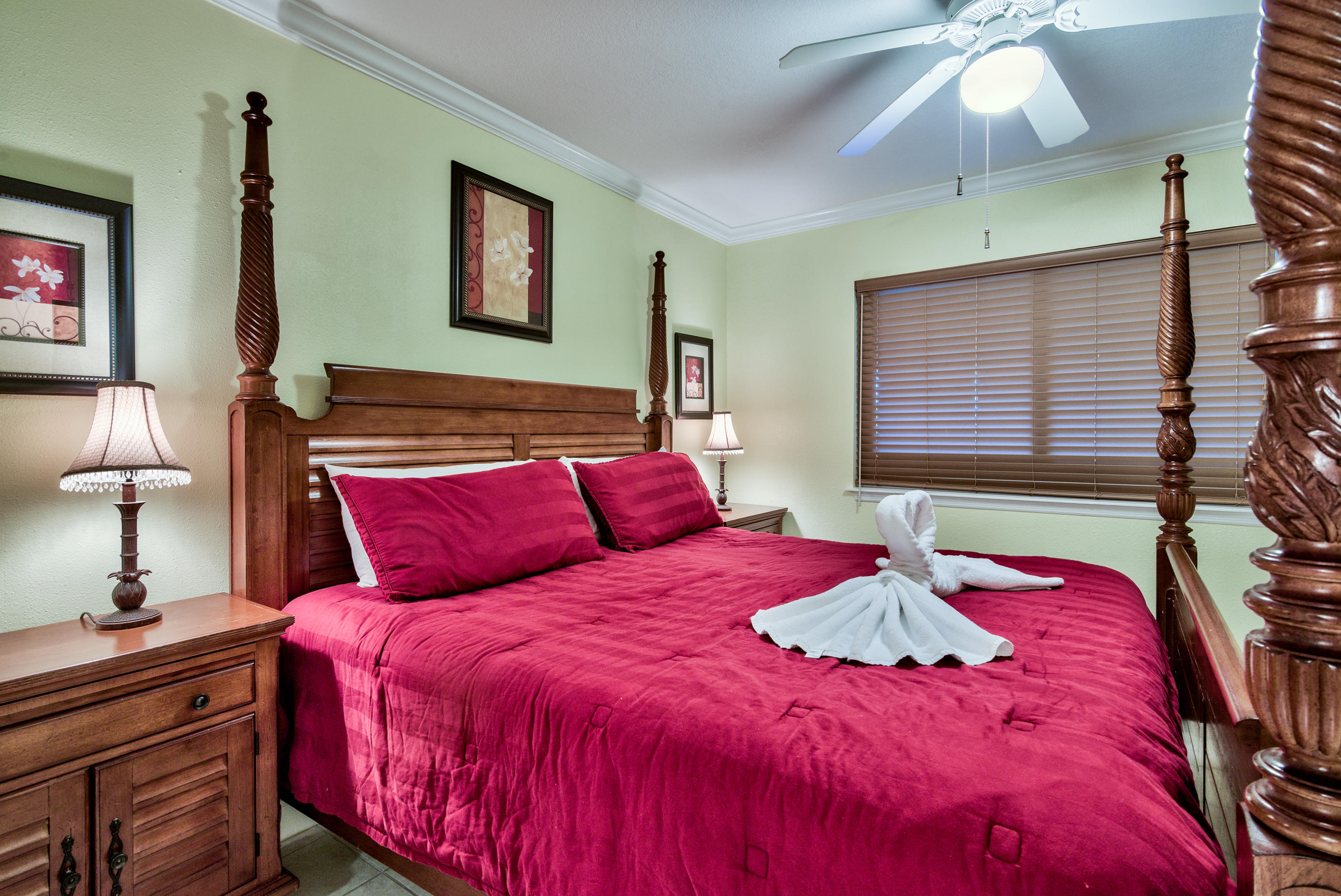 EMERALD BEACH RESORT - Residential