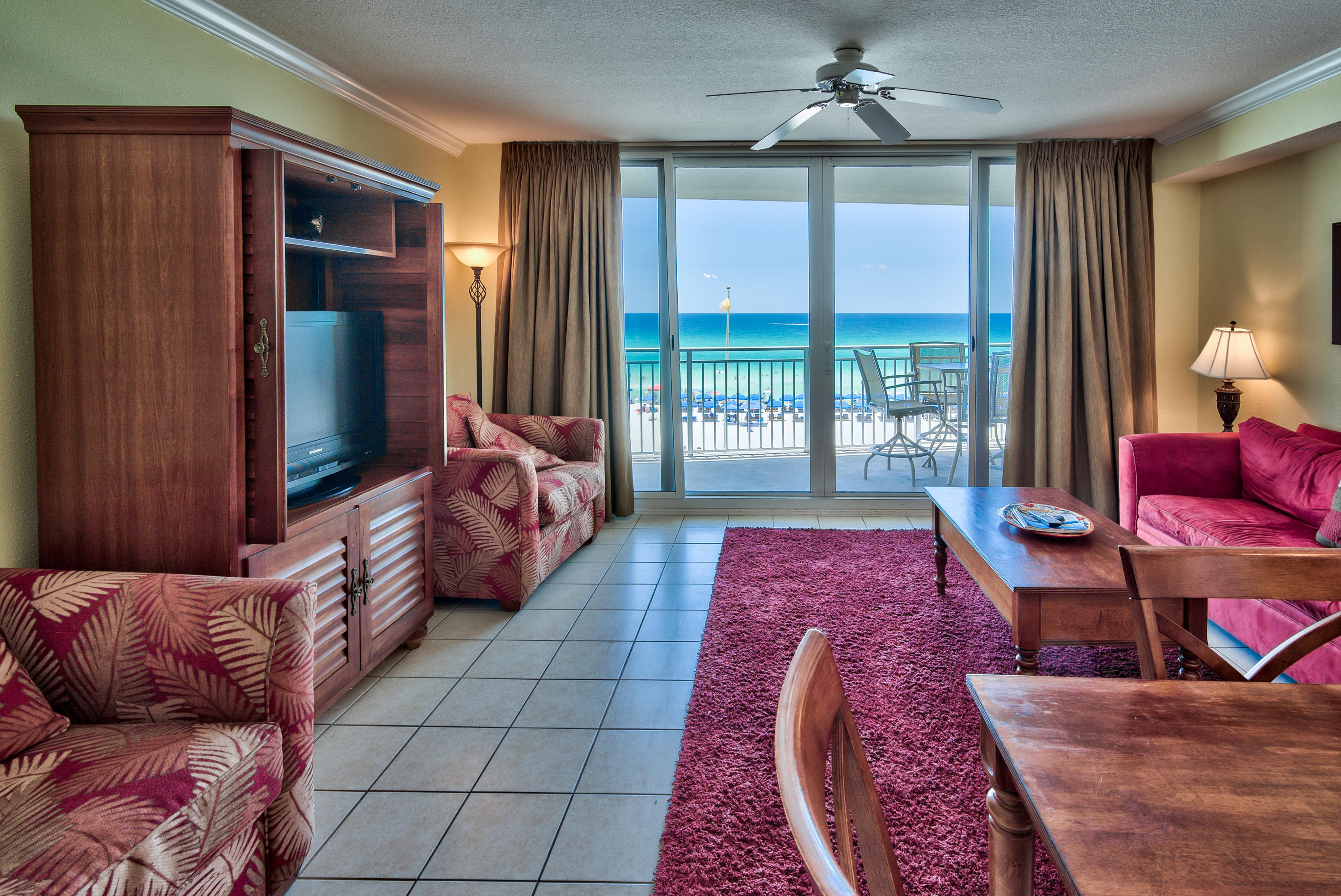 EMERALD BEACH RESORT - Residential