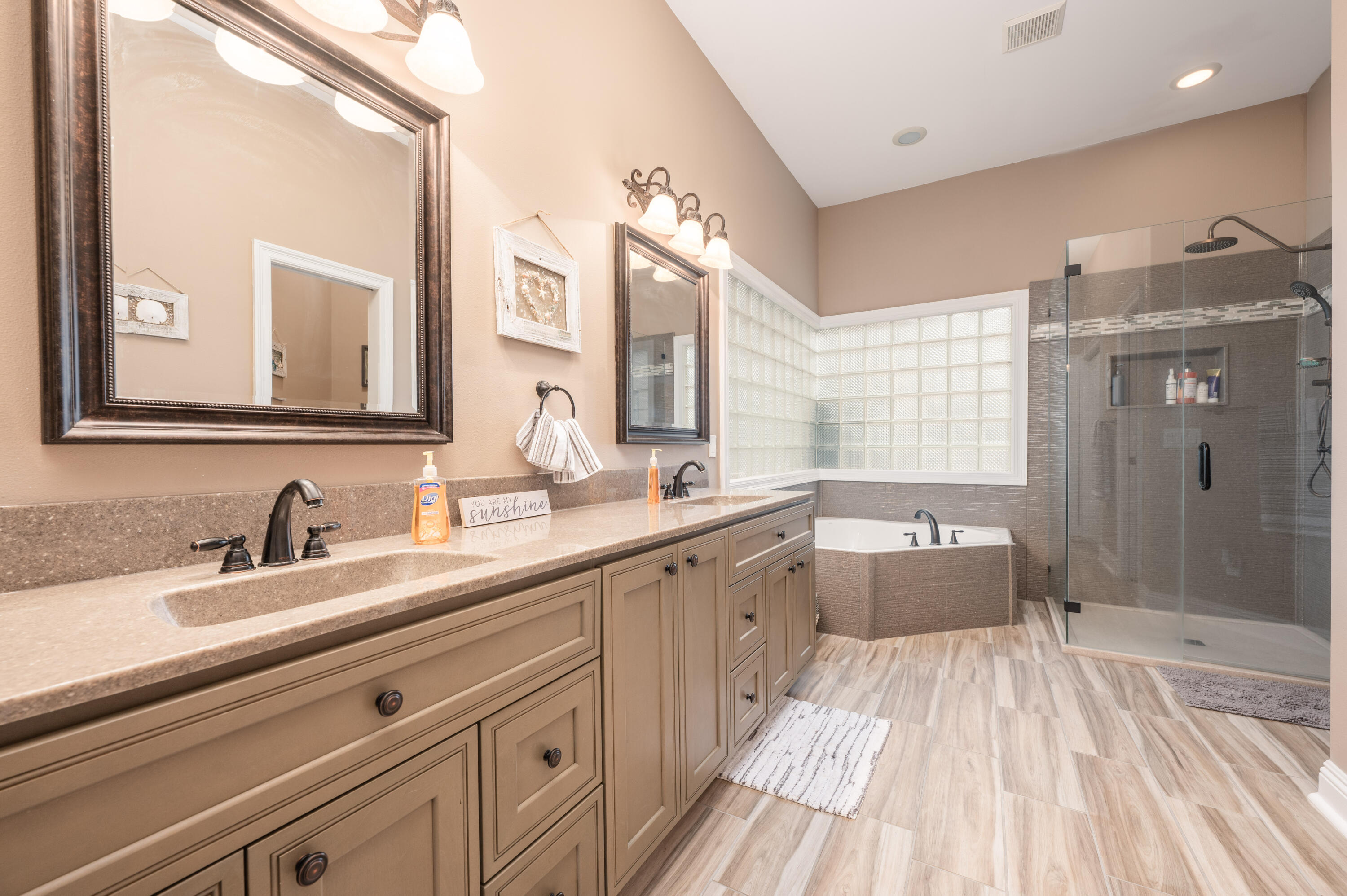 SOUTHWIND ESTATES - Residential