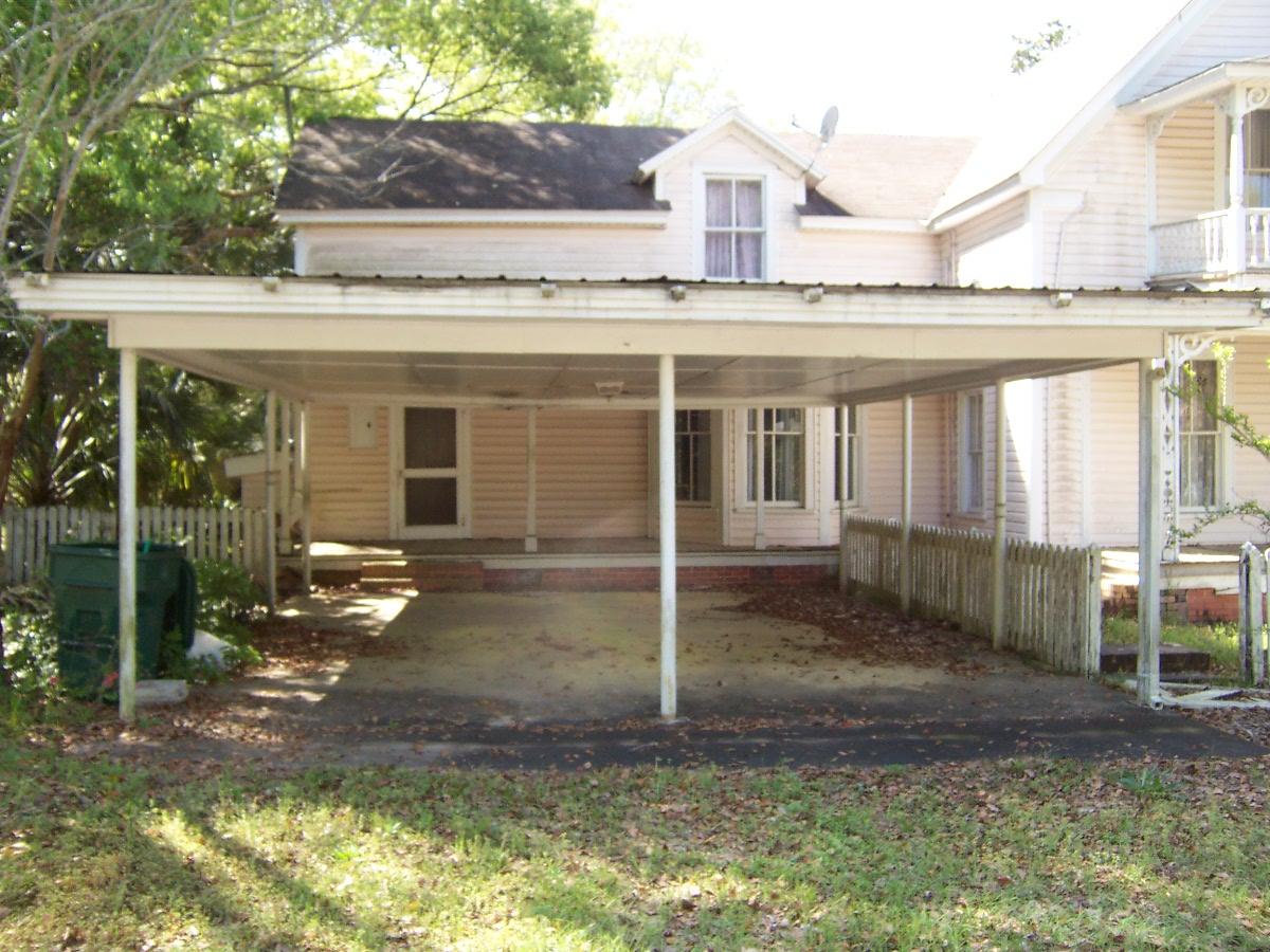 DEFUNIAK SPRINGS TOWN OF - Residential