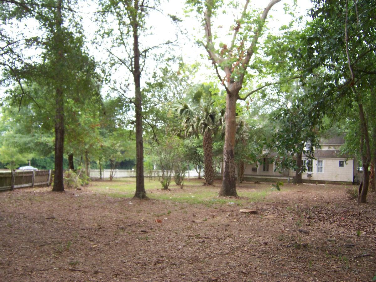 DEFUNIAK SPRINGS TOWN OF - Residential