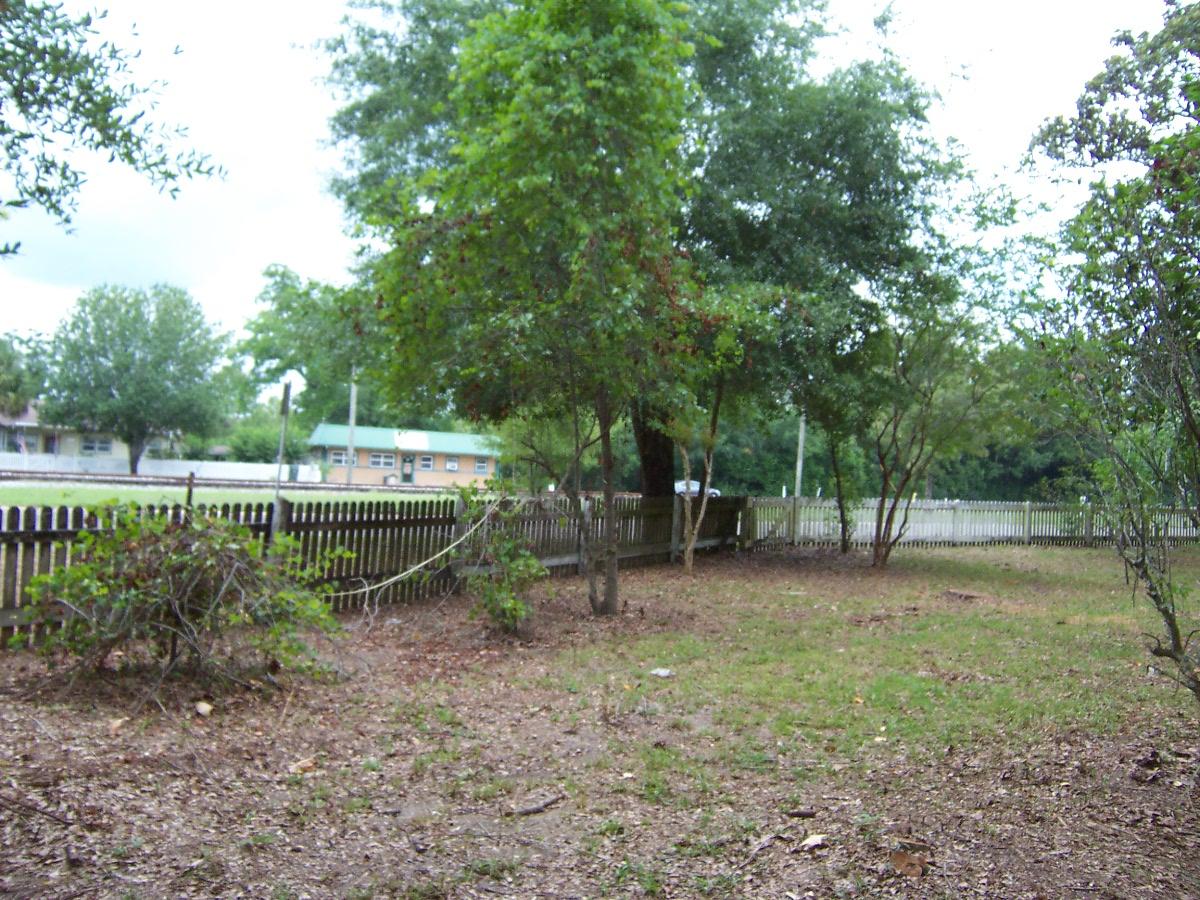 DEFUNIAK SPRINGS TOWN OF - Residential