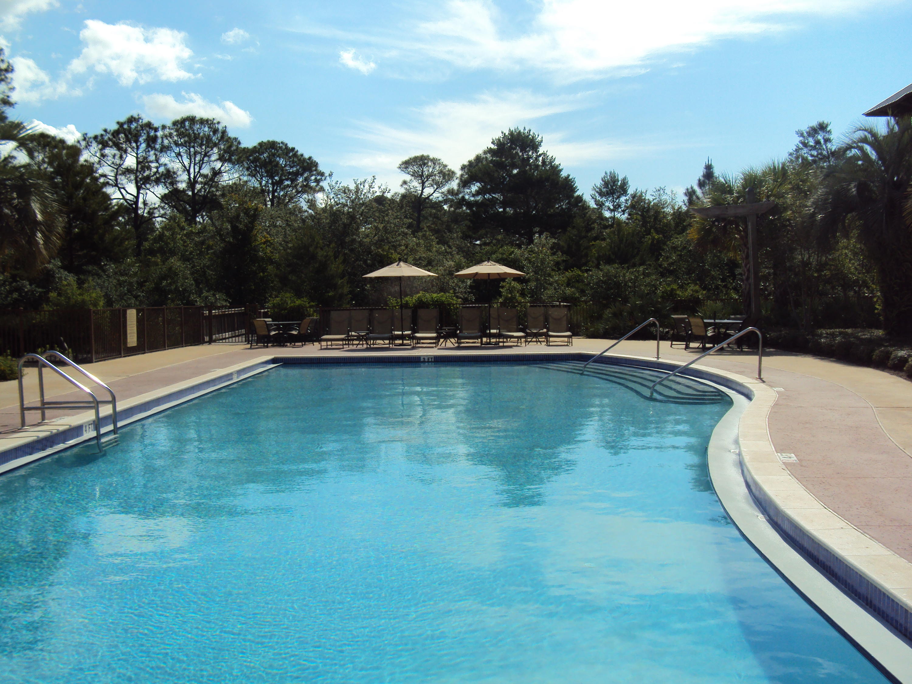 REDFISH VILLAGE - Residential