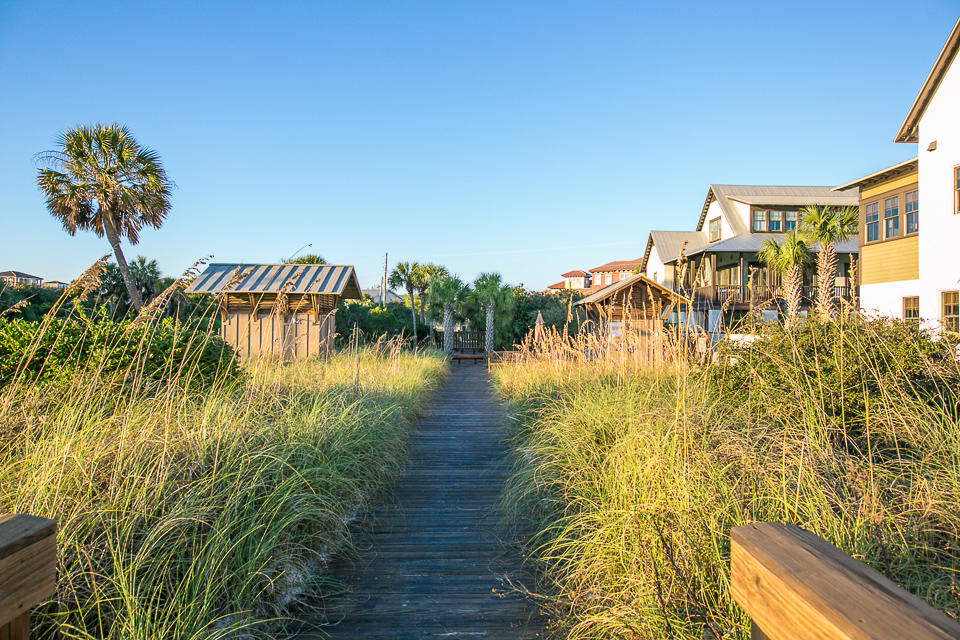 REDFISH VILLAGE - Residential