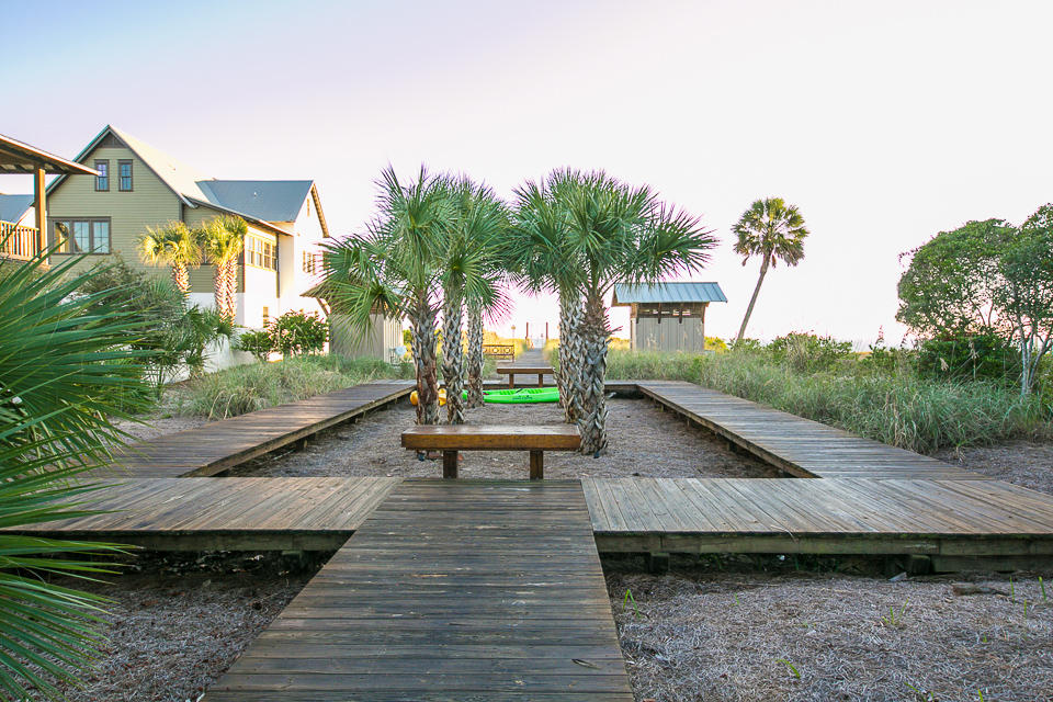 REDFISH VILLAGE - Residential