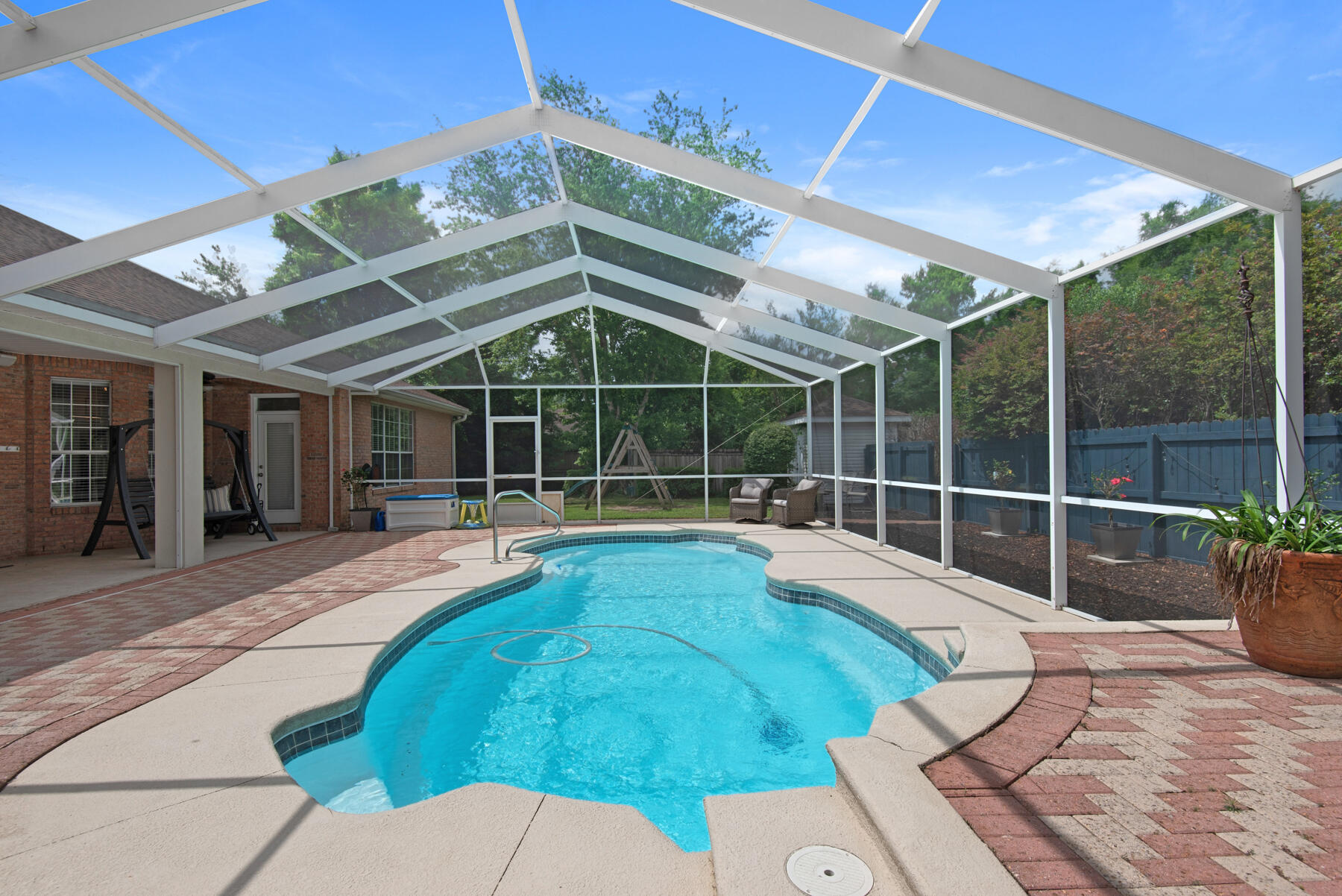 RAINTREE - Residential