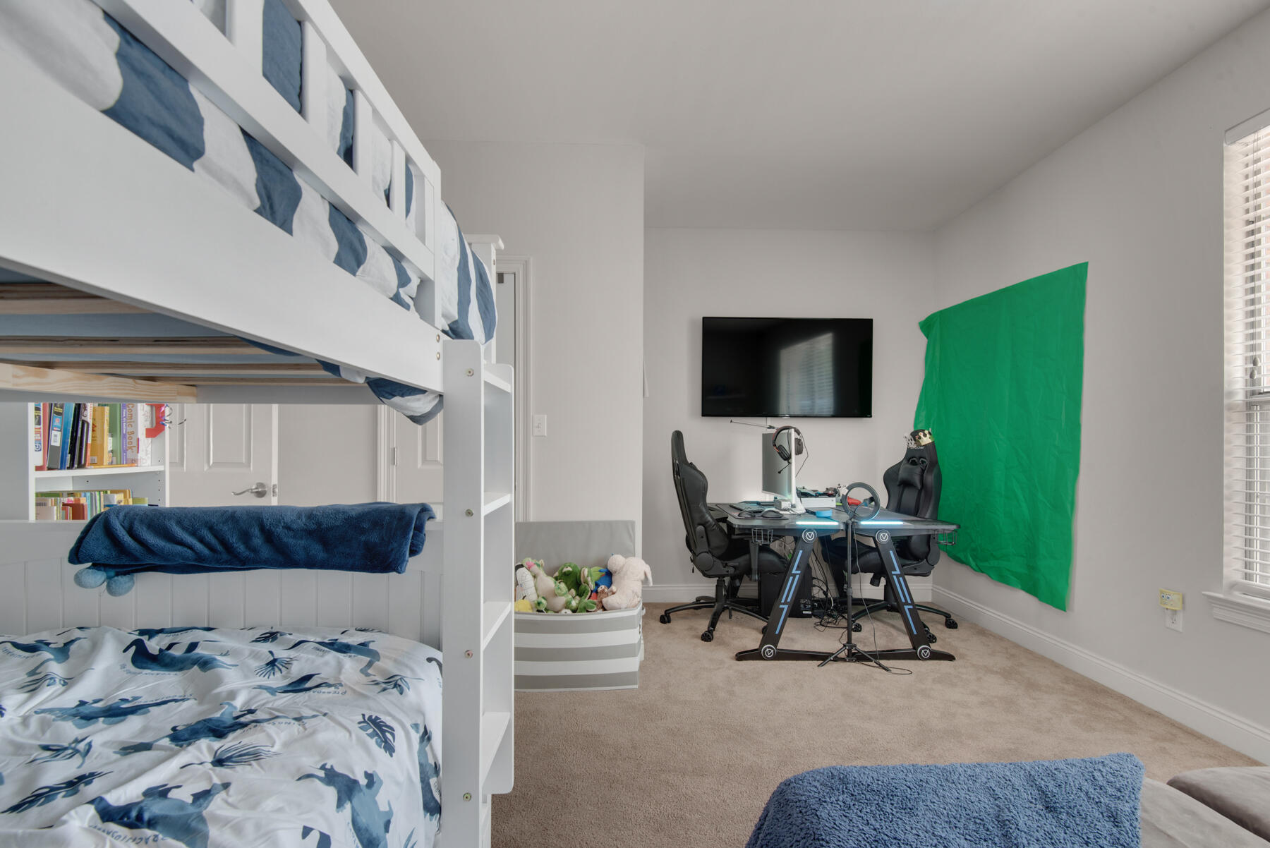 RAINTREE - Residential