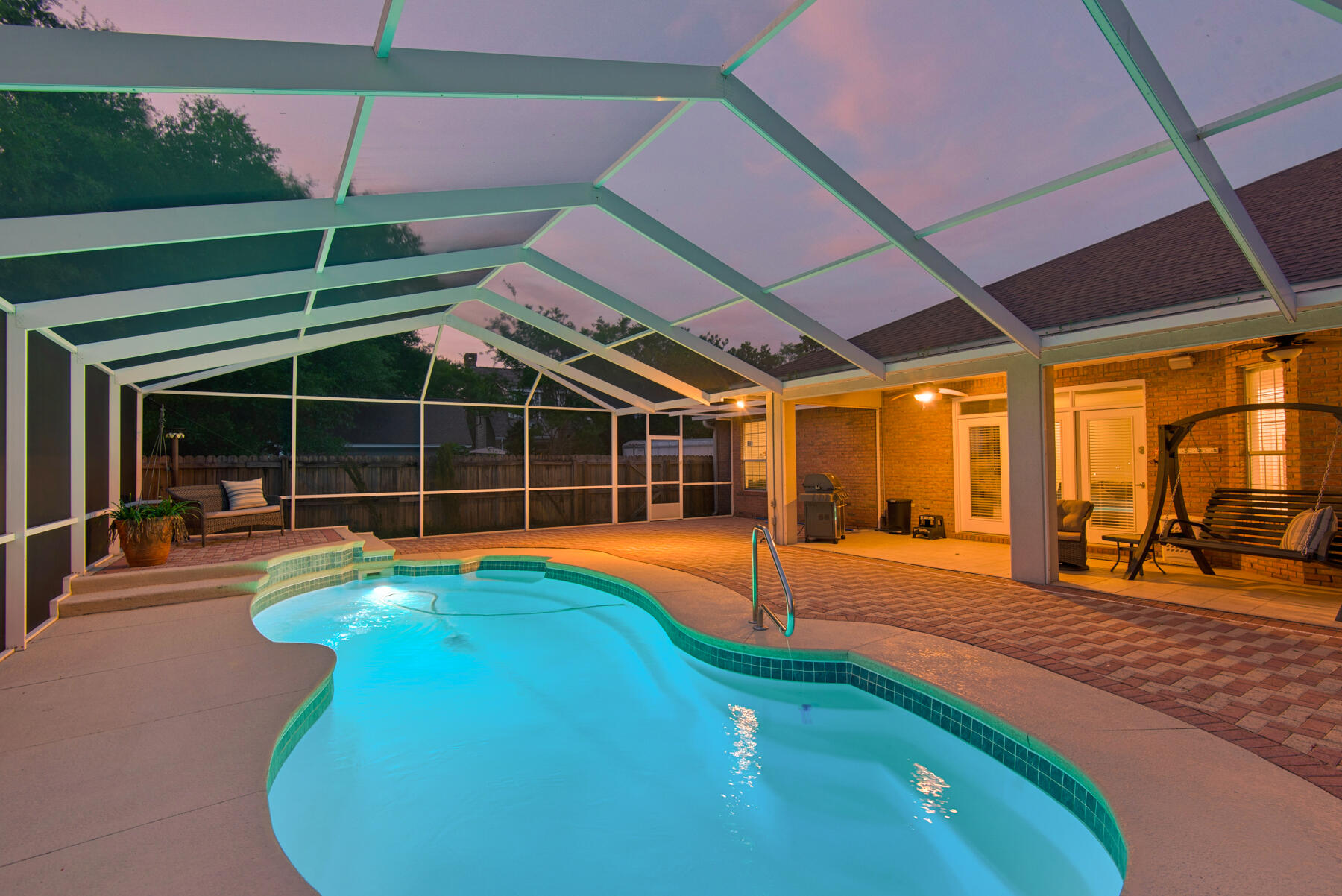 RAINTREE - Residential