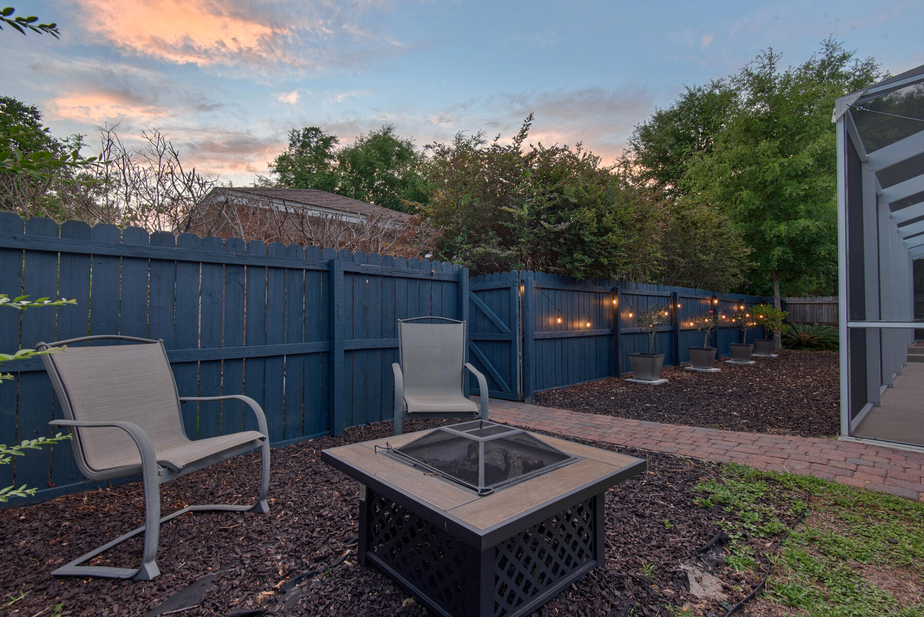 RAINTREE - Residential