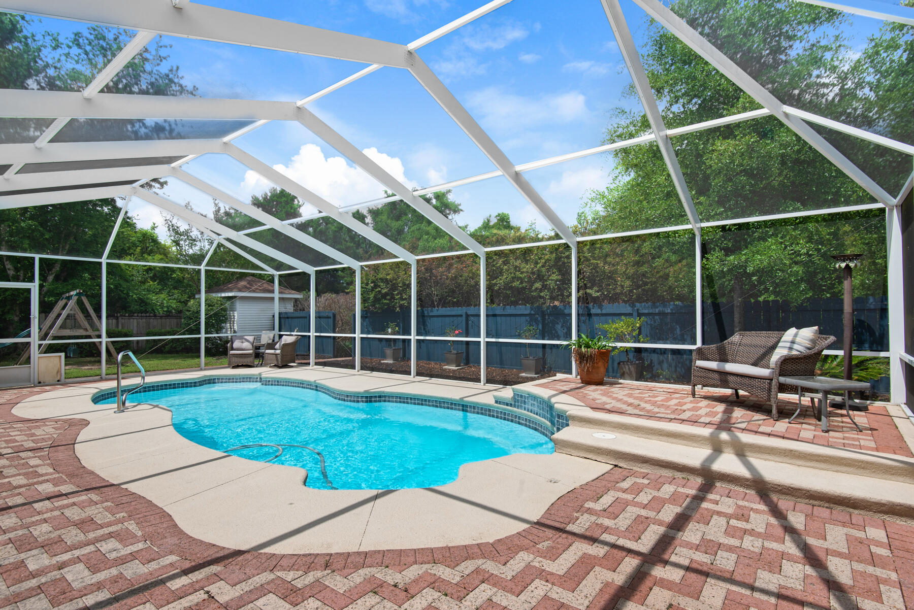 RAINTREE - Residential