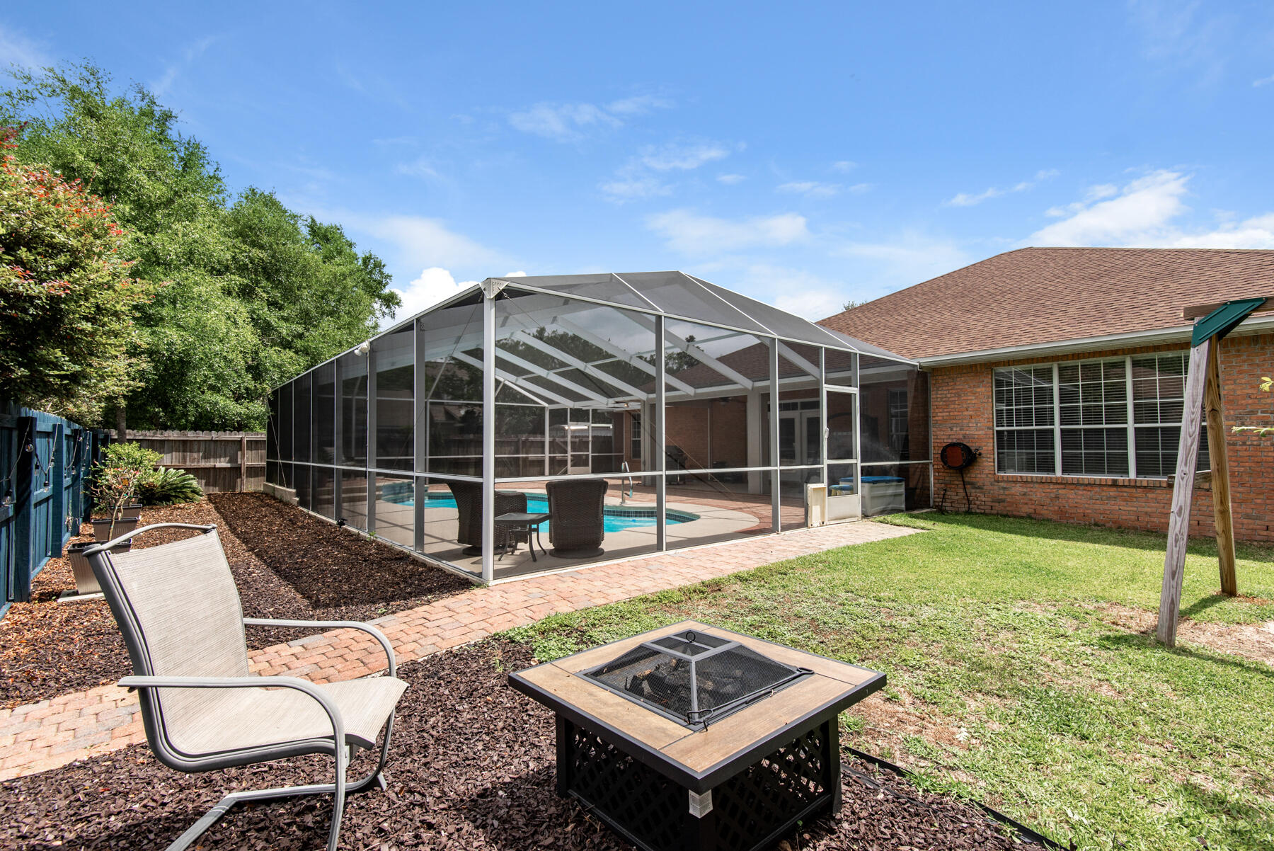 RAINTREE - Residential