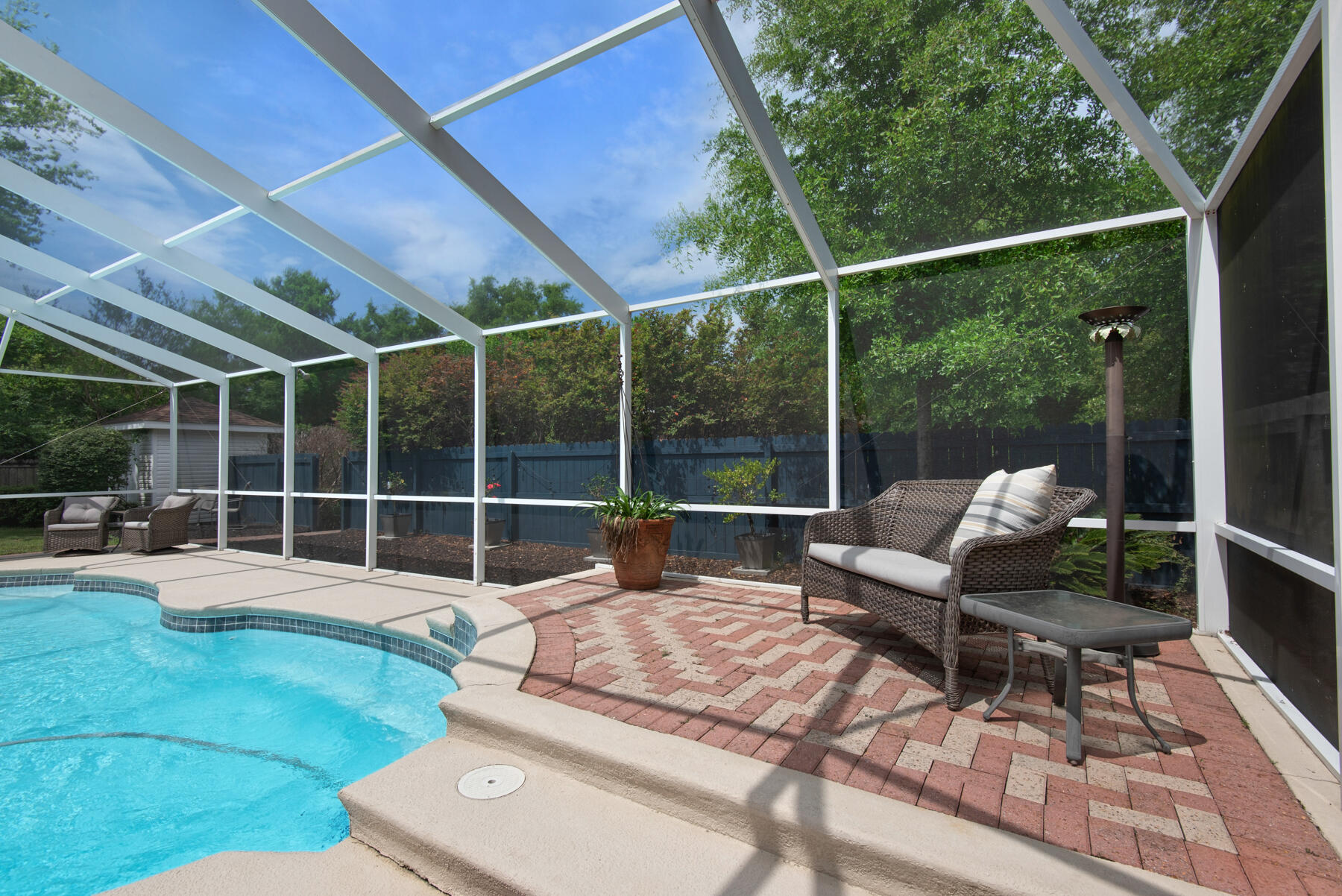 RAINTREE - Residential