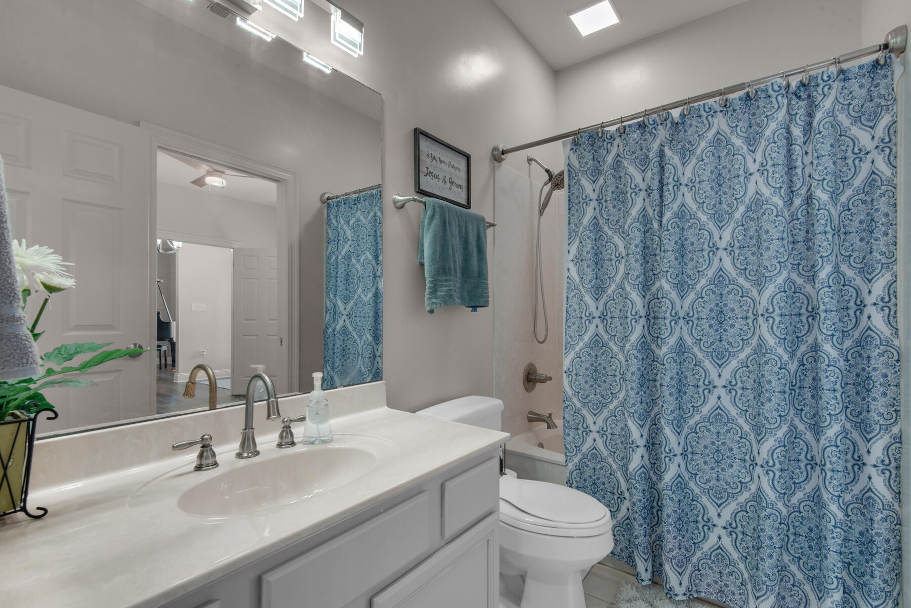 RAINTREE - Residential